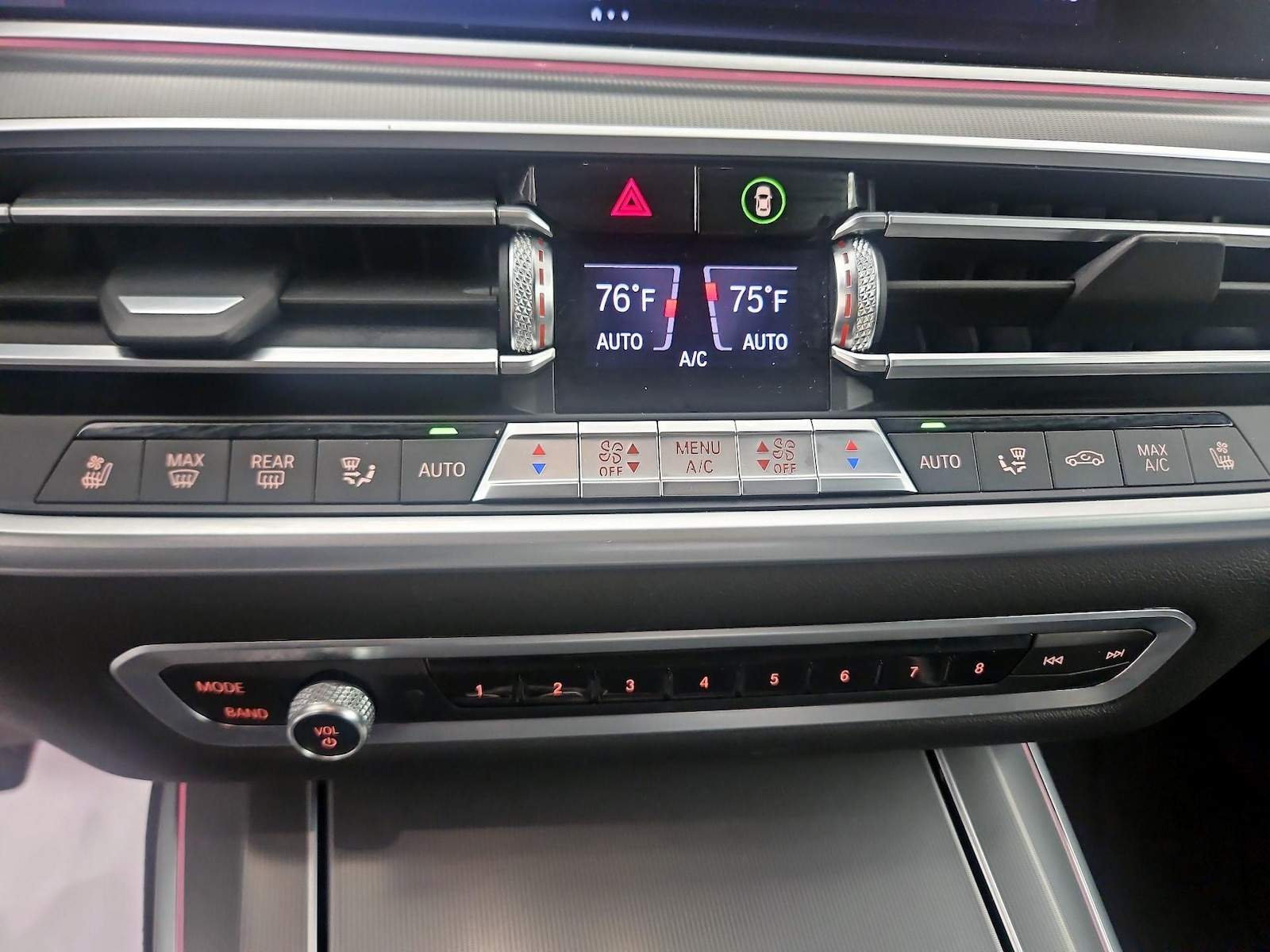 2019 BMW X5 50i - Photo 17