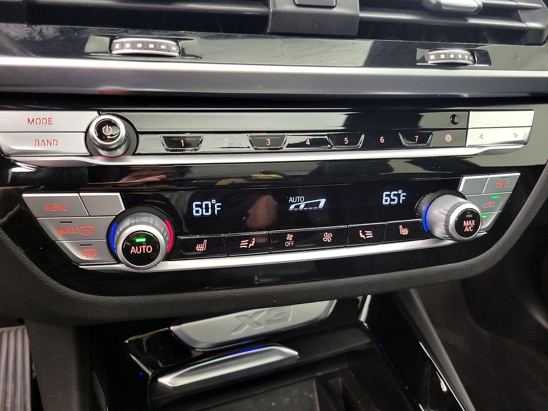 Thumbnail: 2021 BMW X3 - 17