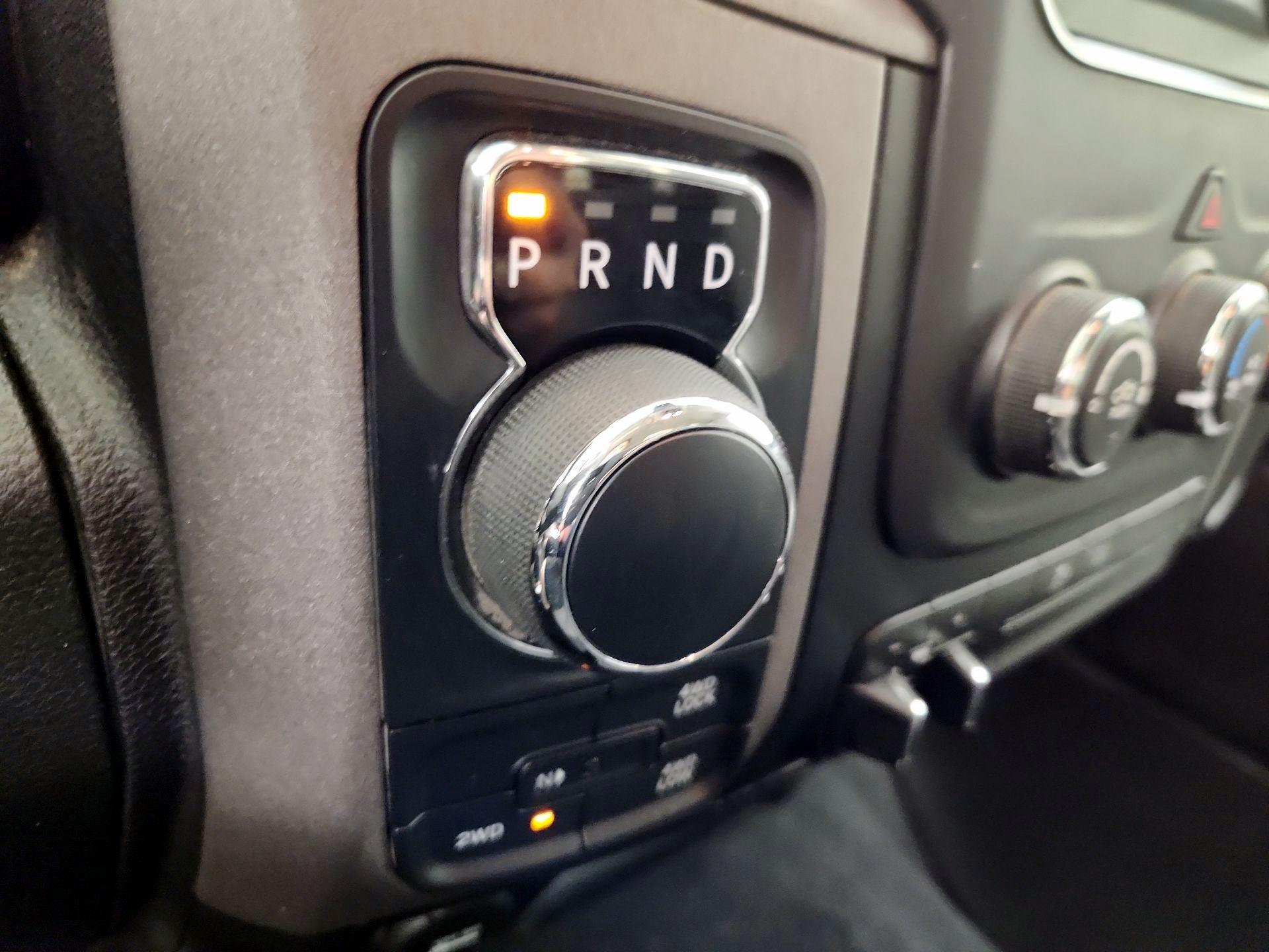 Thumbnail: 2021 RAM 1500 Classic - 17