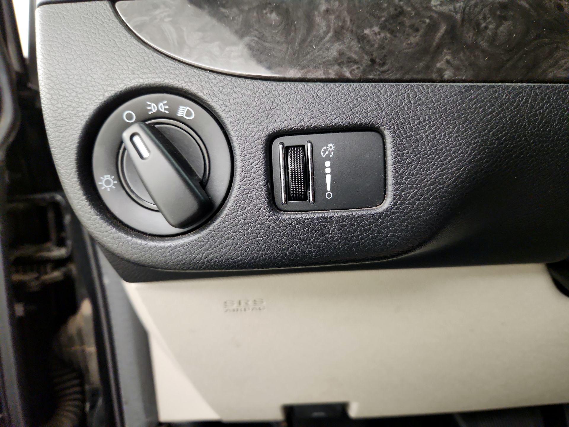Thumbnail: 2016 Dodge Grand Caravan - 13