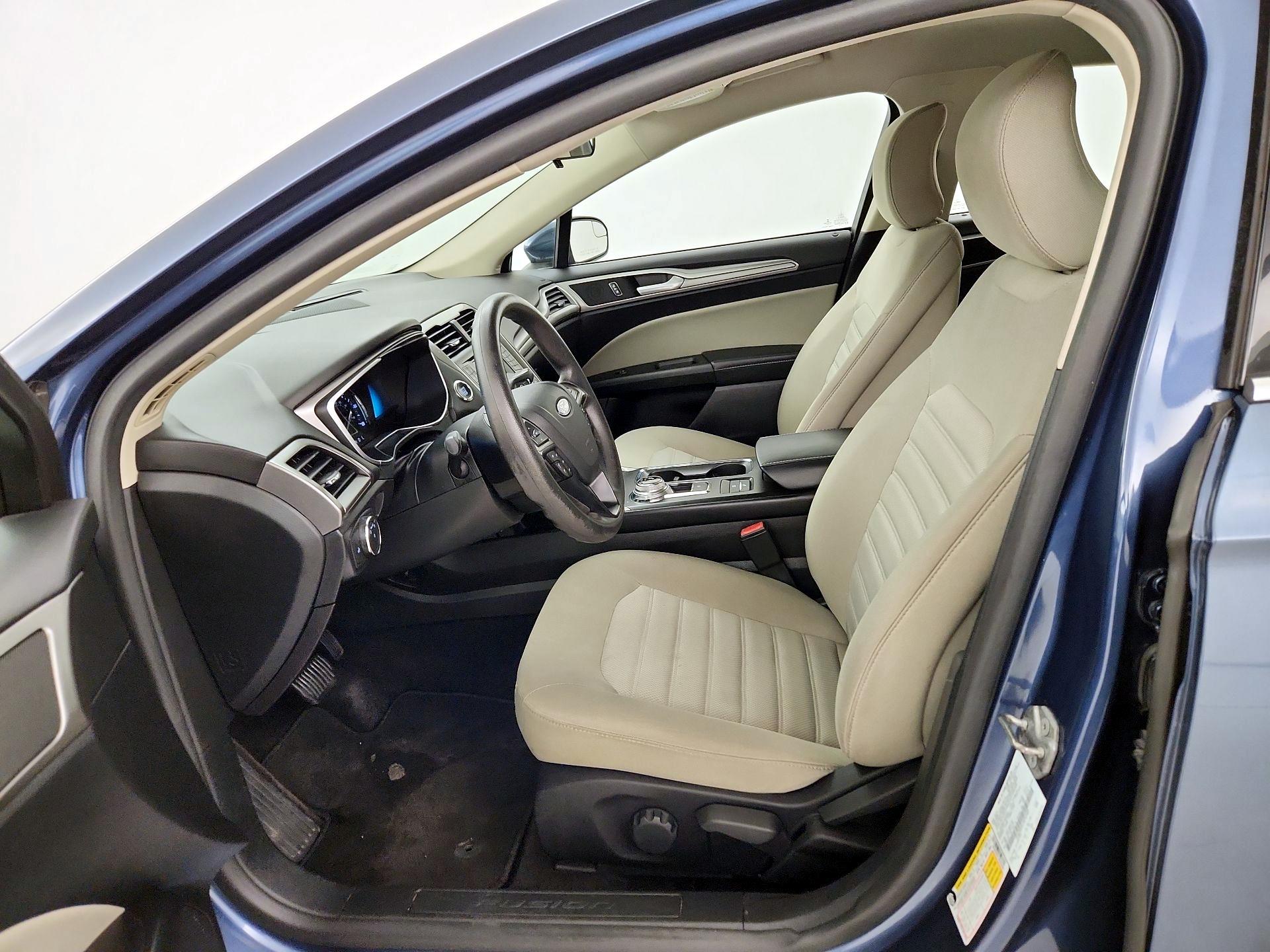 Thumbnail: 2018 Ford Fusion - 11