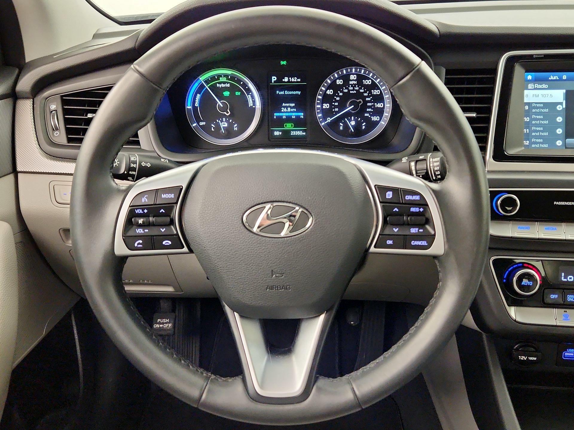Thumbnail: 2018 Hyundai Sonata - 10