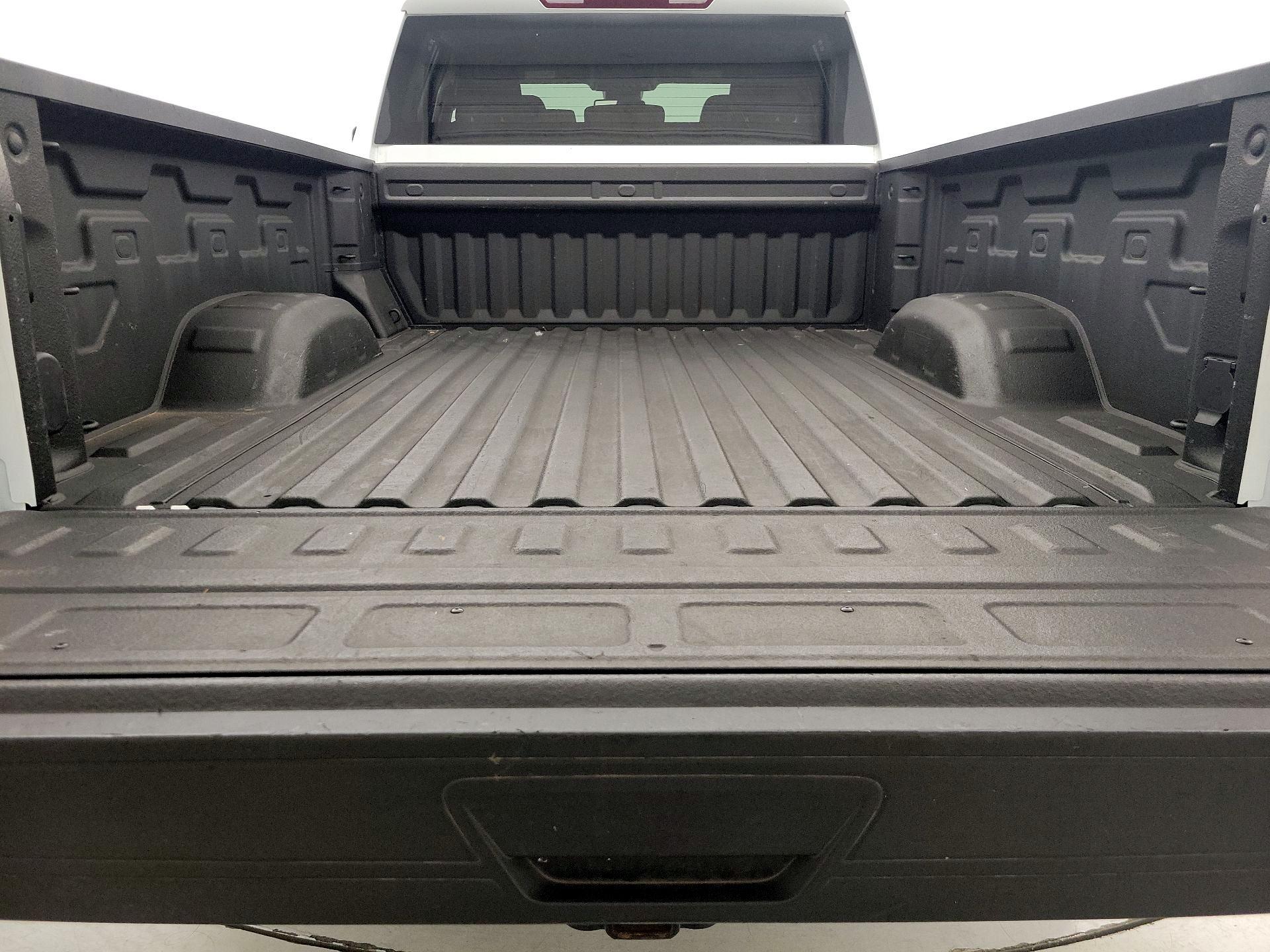 Thumbnail: 2026 Chevrolet Silverado 2500 - 20