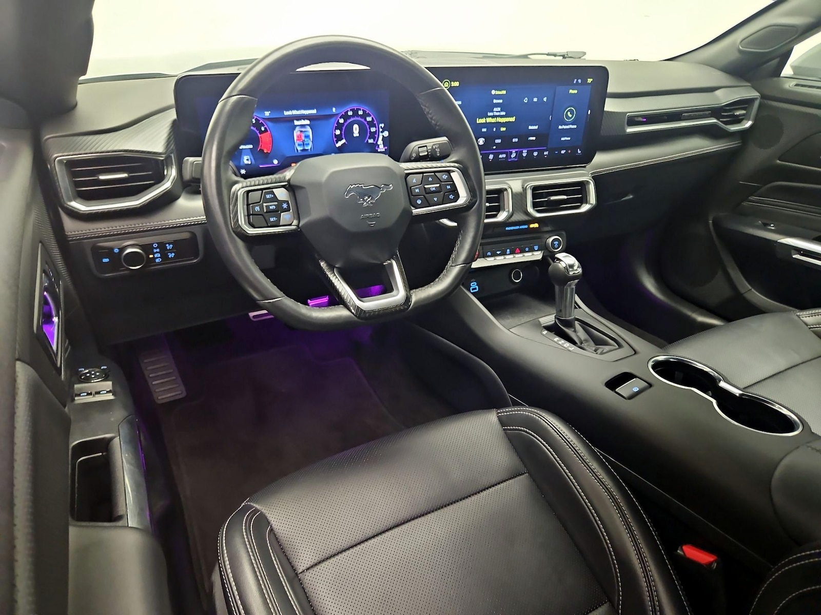 2025 Ford Mustang EcoBoost Premium - Photo 10