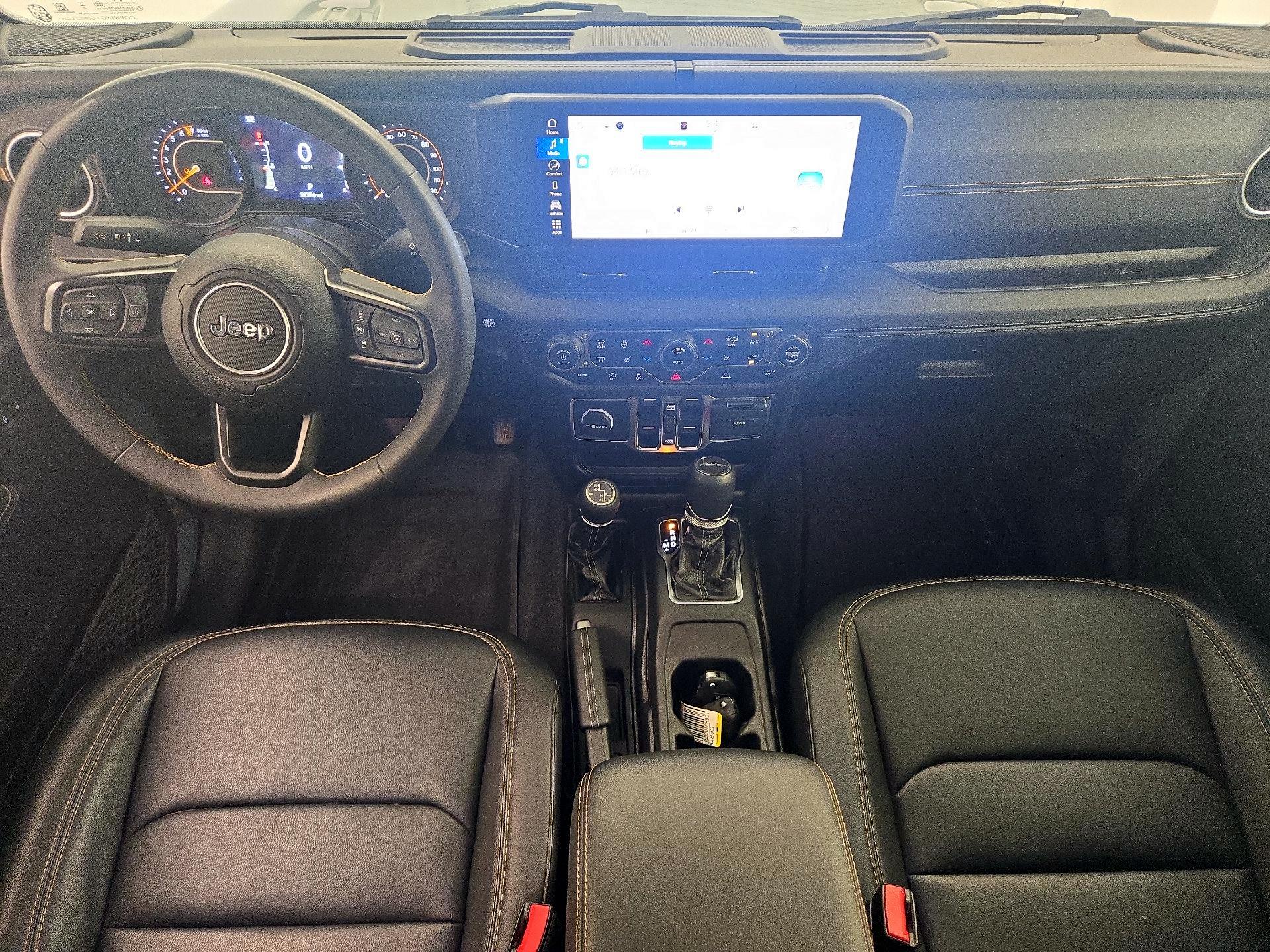 Thumbnail: 2024 Jeep Gladiator - 9