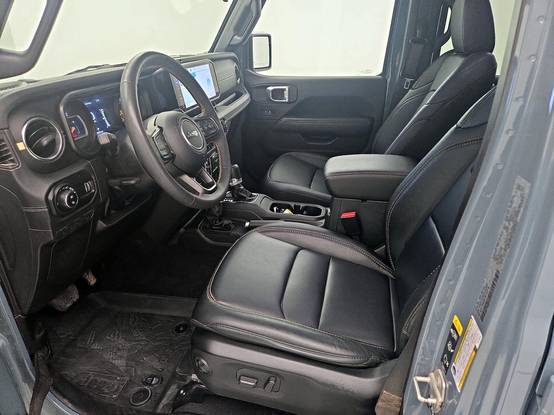 Thumbnail: 2024 Jeep Gladiator - 11