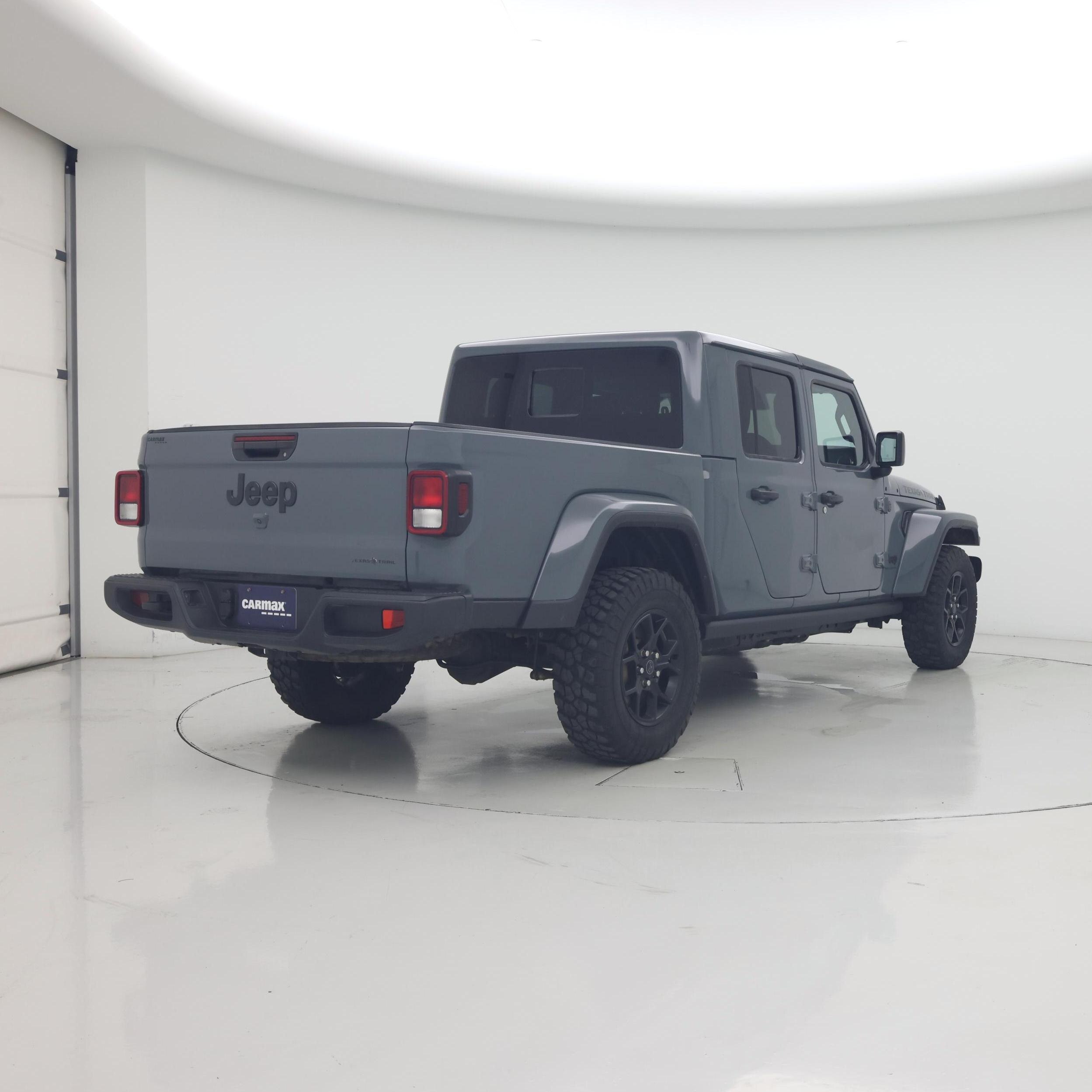 Thumbnail: 2024 Jeep Gladiator - 8