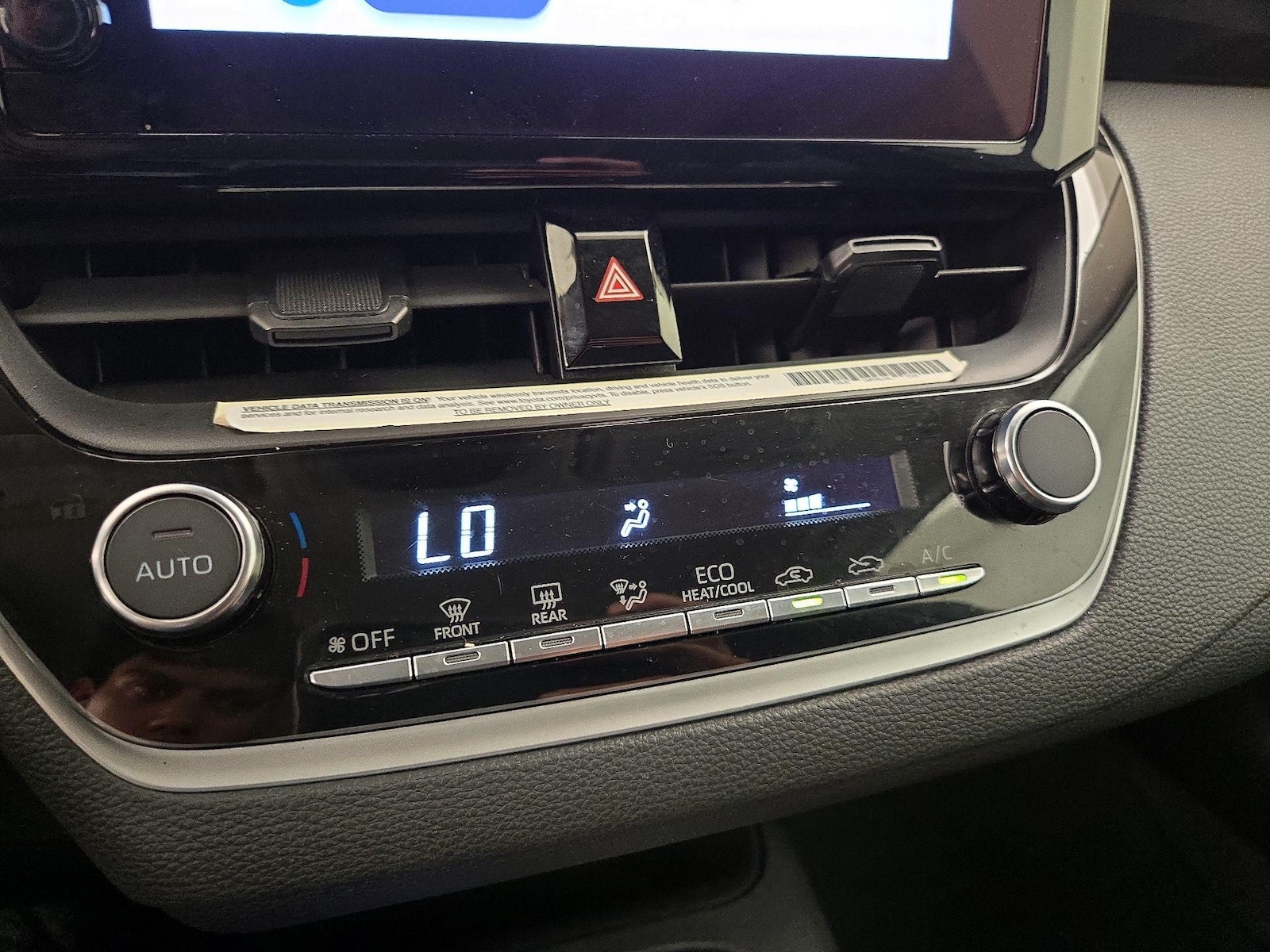 2024 Toyota Corolla LE - Photo 17