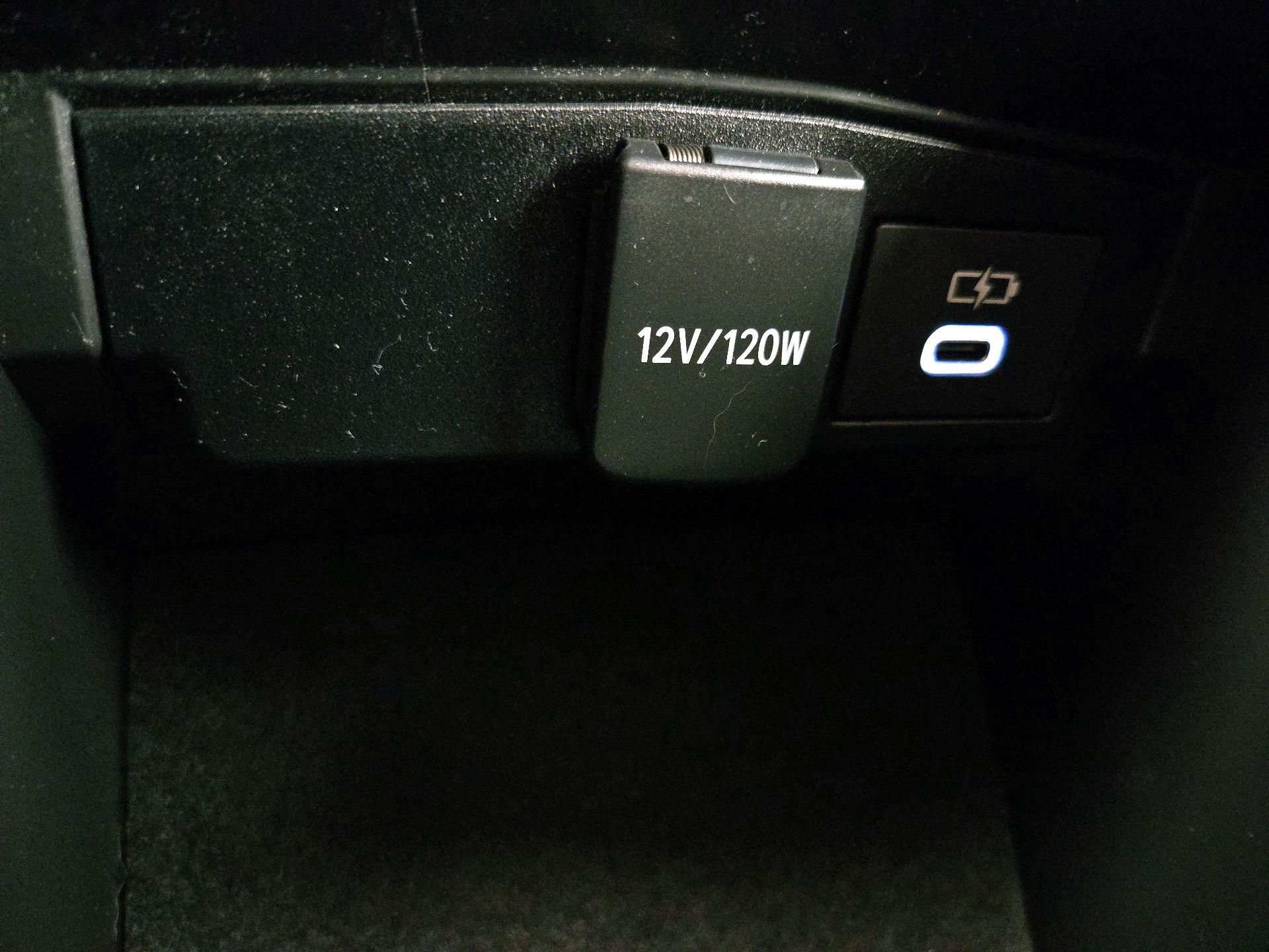Thumbnail: 2024 Toyota Corolla - 18