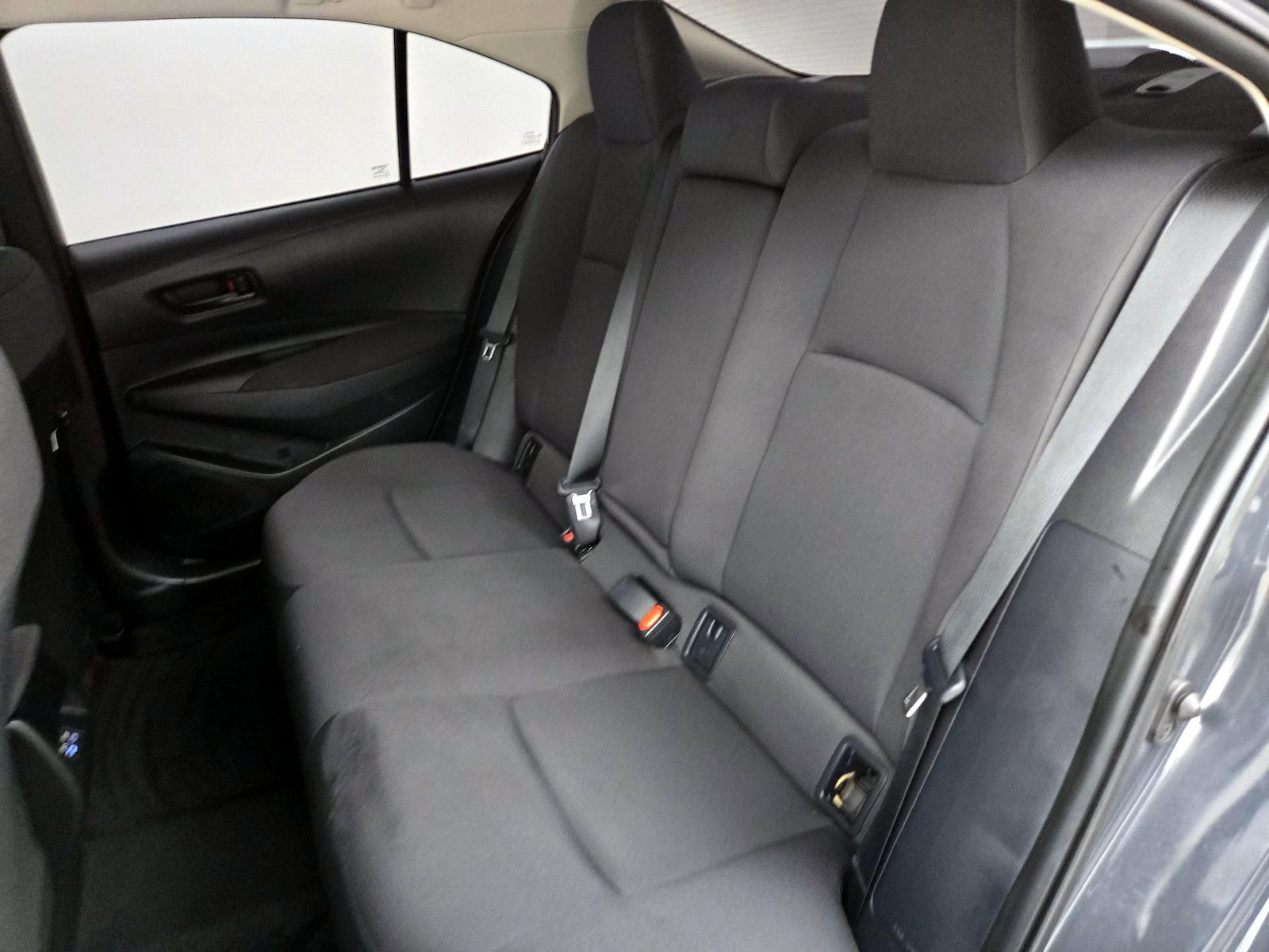 2024 Toyota Corolla LE - Photo 20