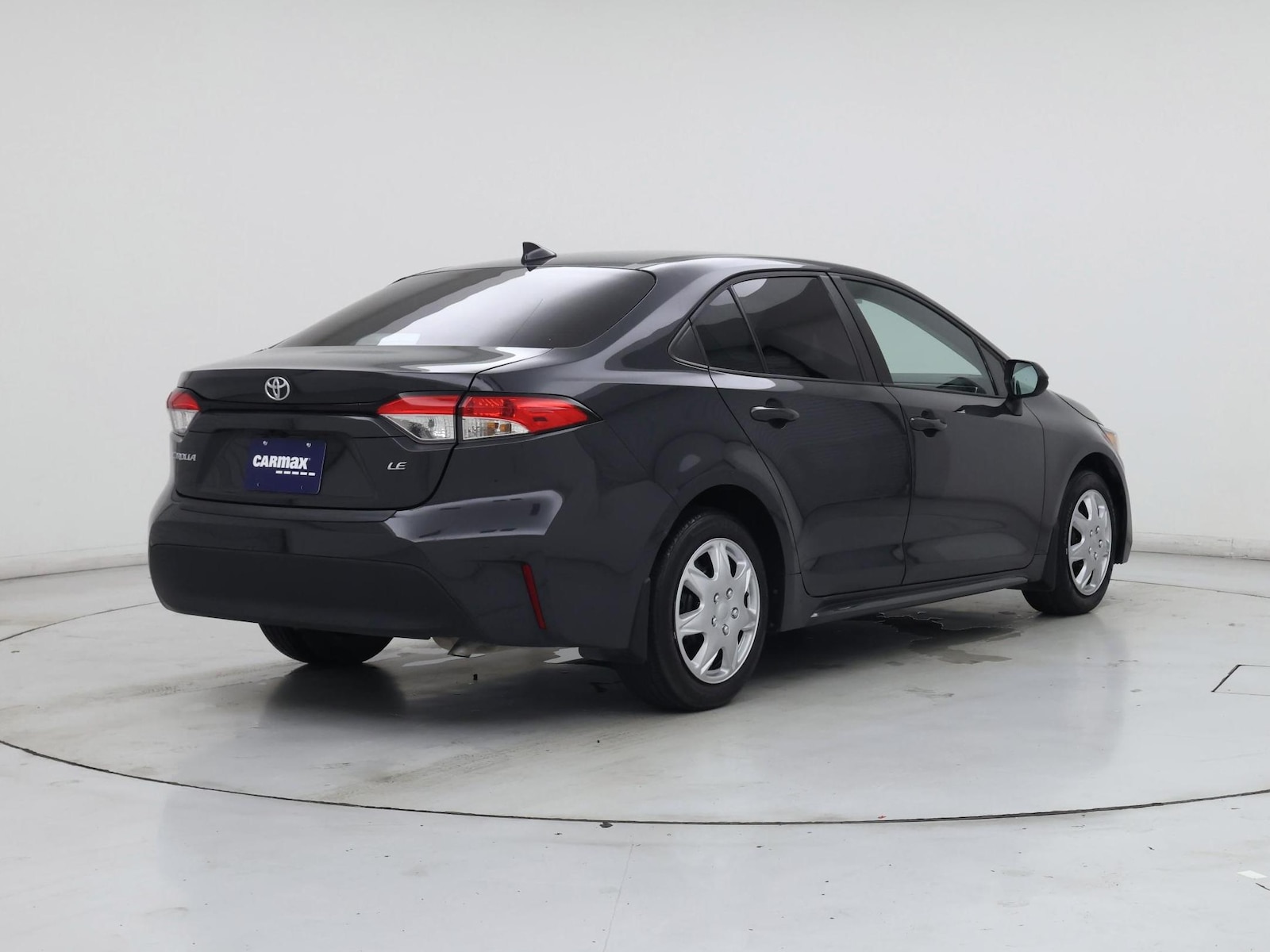 2024 Toyota Corolla LE - Photo 9
