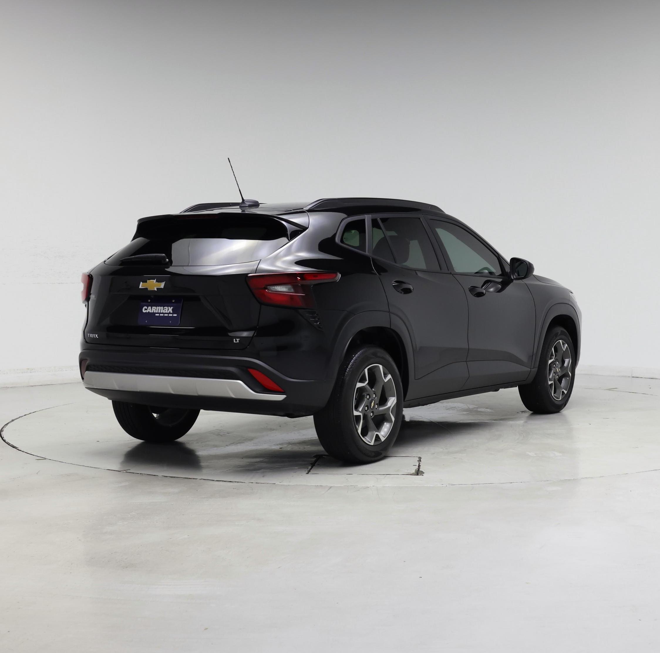 Thumbnail: 2024 Chevrolet Trax - 8