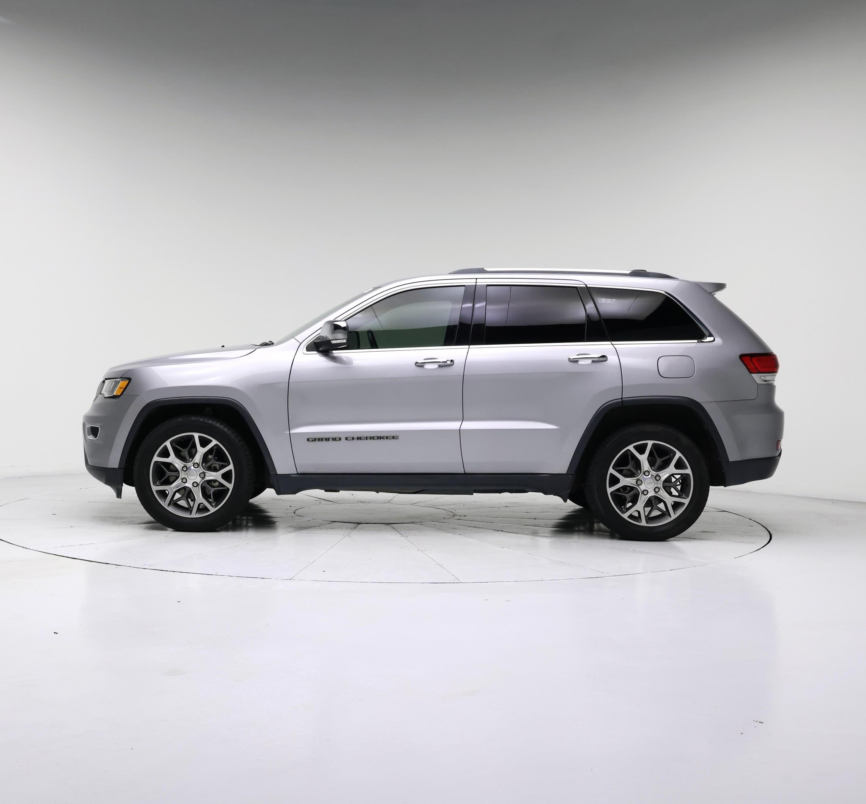 Thumbnail: 2020 Jeep Grand Cherokee - 3