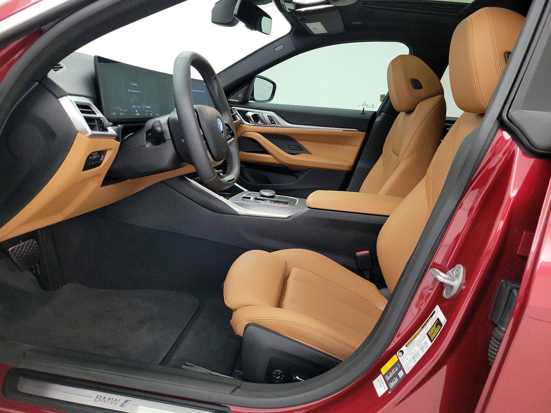 Thumbnail: 2025 BMW i4 - 11