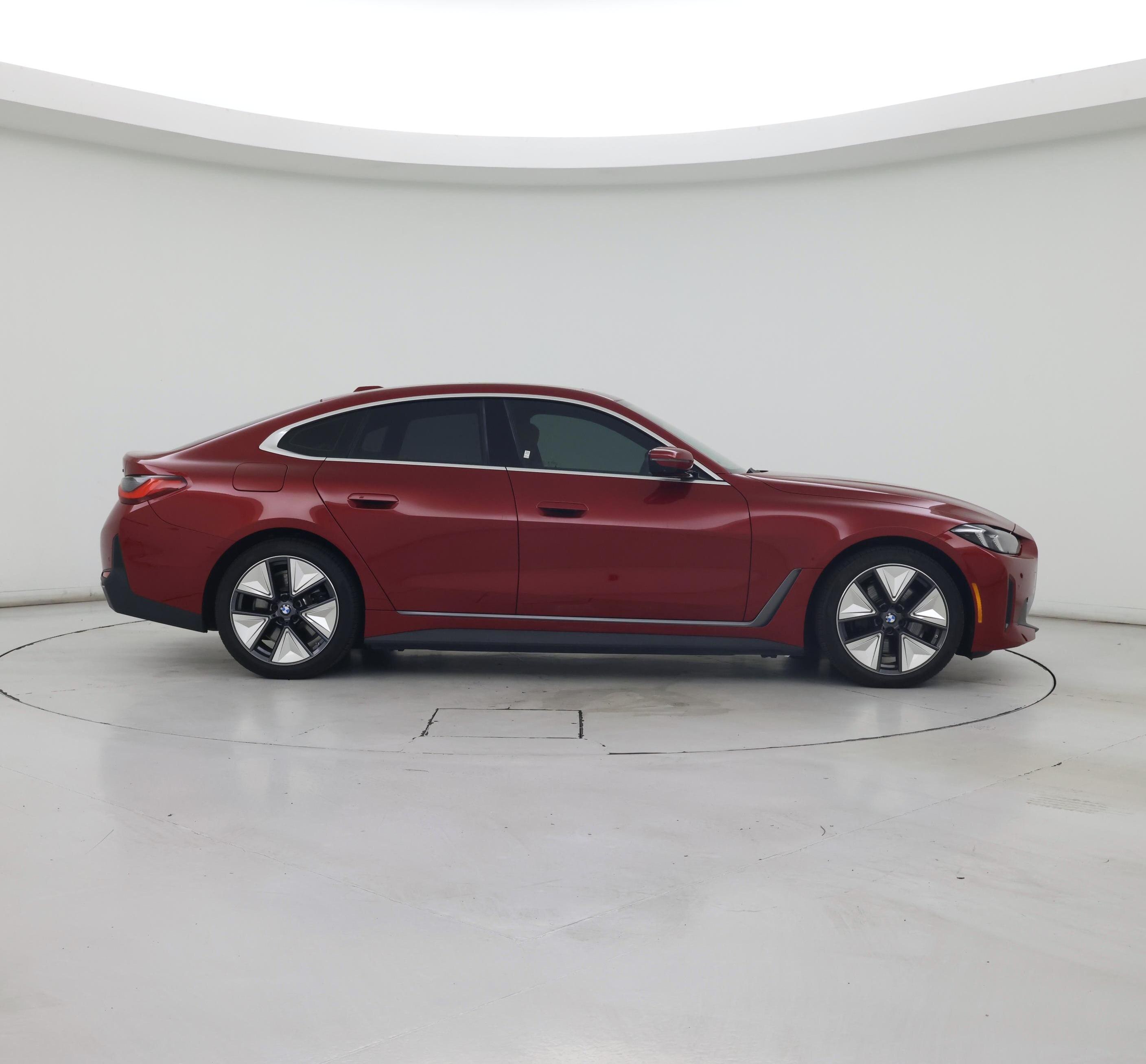 Thumbnail: 2025 BMW i4 - 7