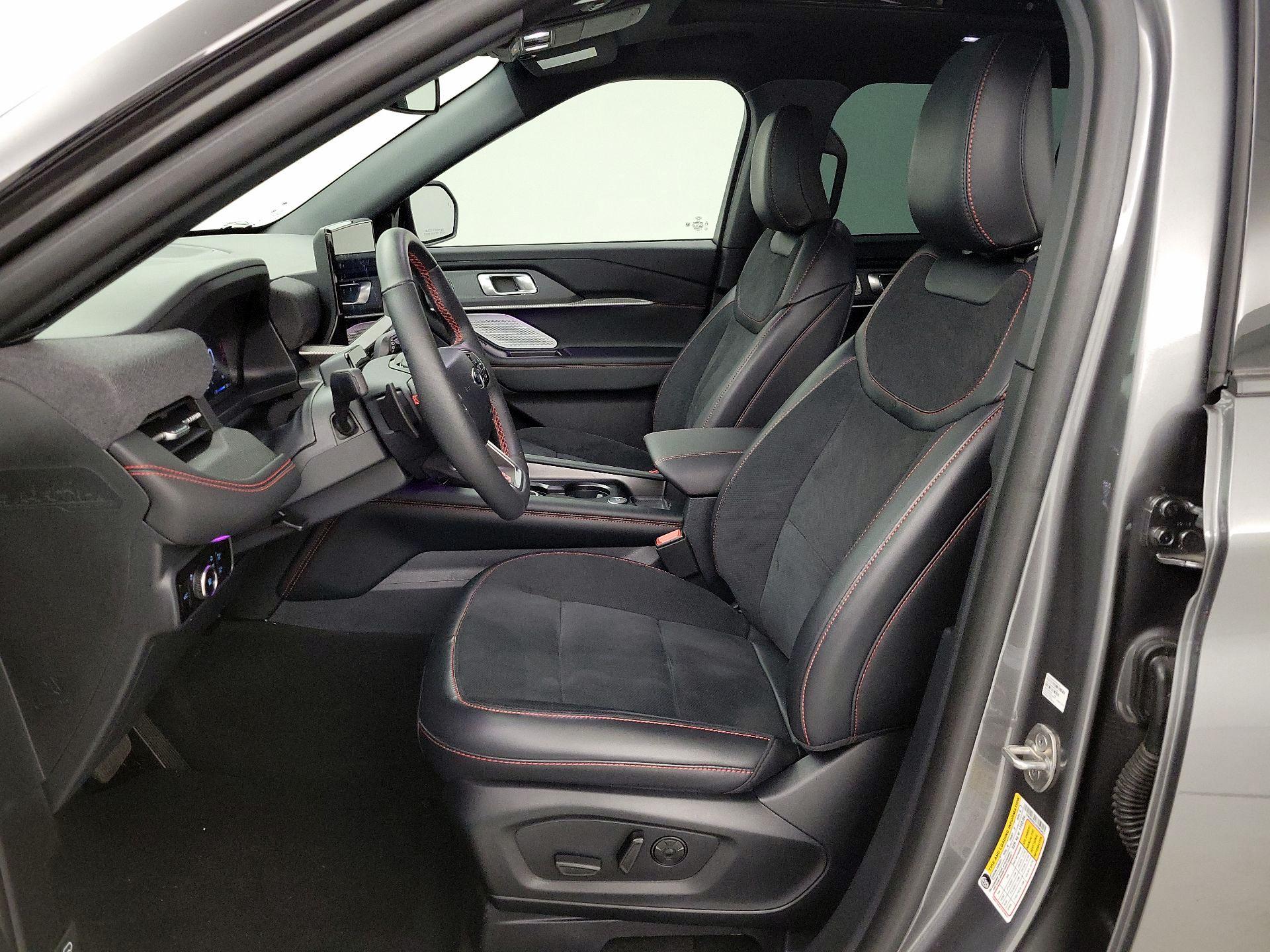 Thumbnail: 2025 Ford Explorer - 11