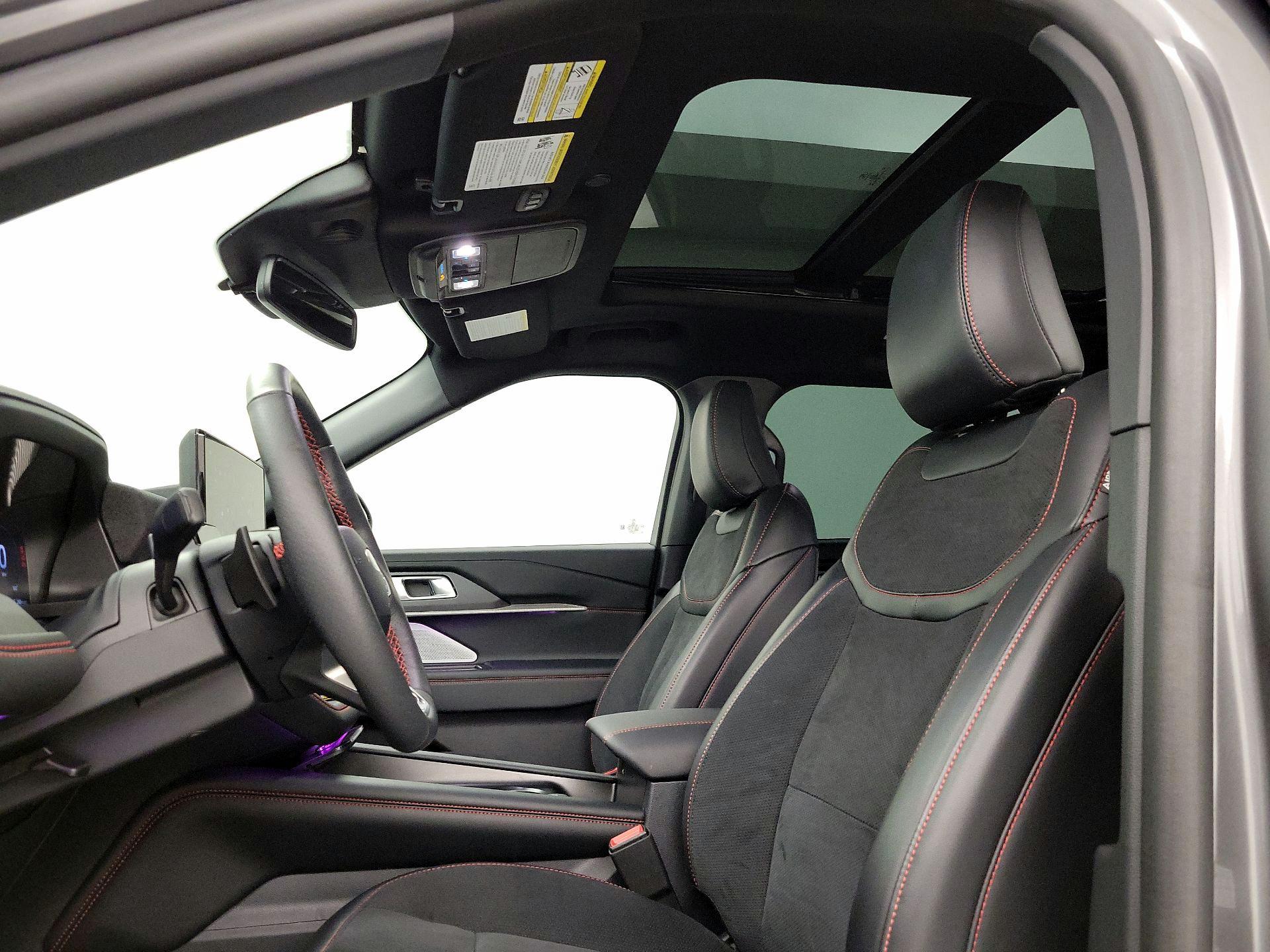 Thumbnail: 2025 Ford Explorer - 19