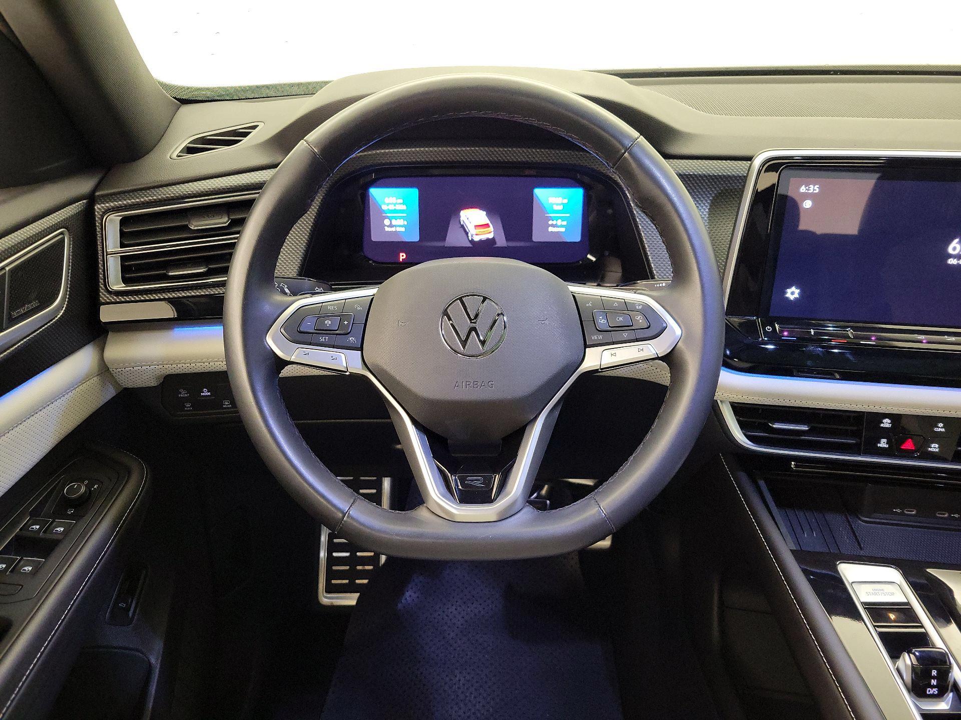 Thumbnail: 2025 Volkswagen Atlas - 10
