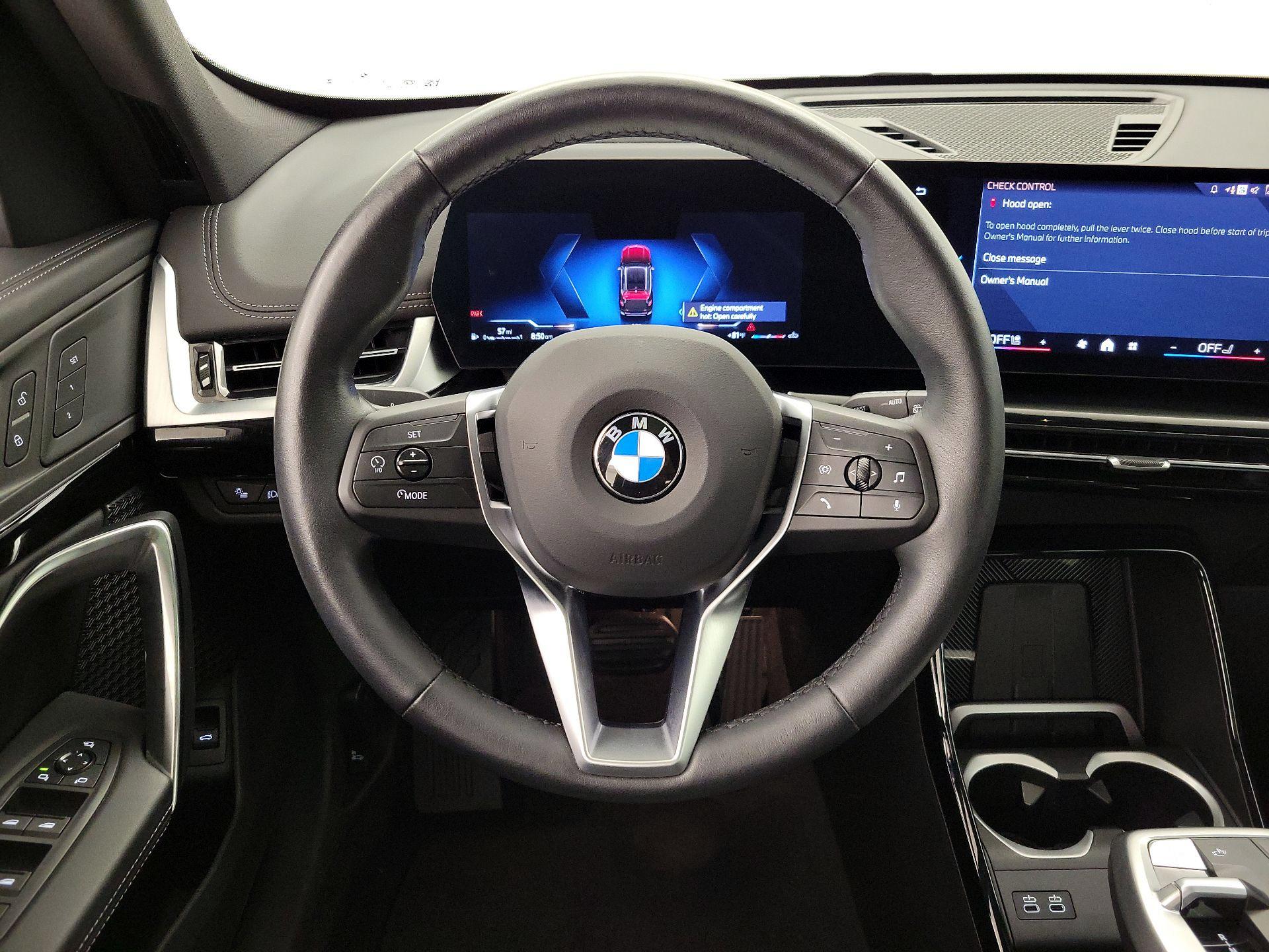 Thumbnail: 2025 BMW X1 - 10