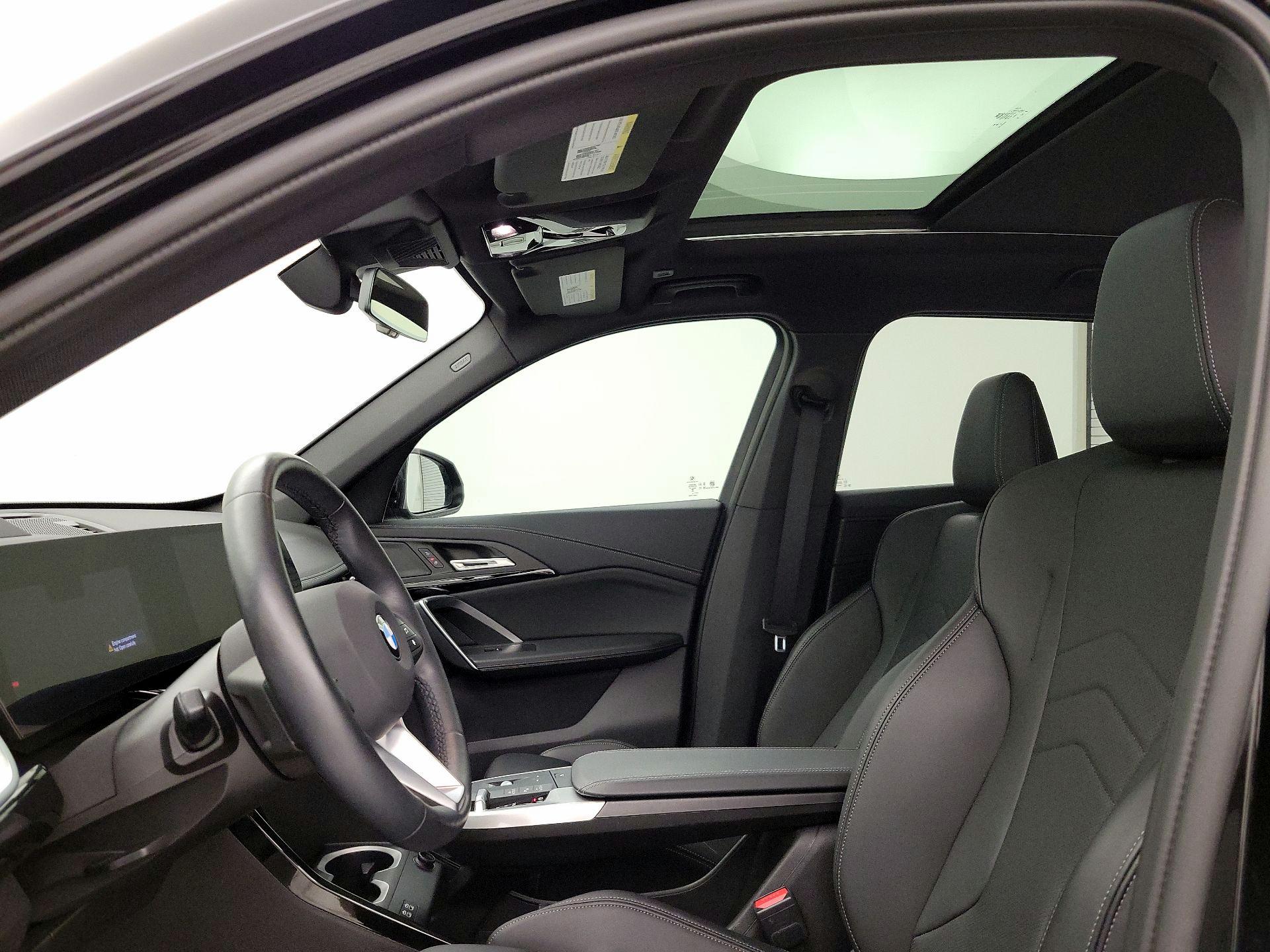 Thumbnail: 2025 BMW X1 - 19