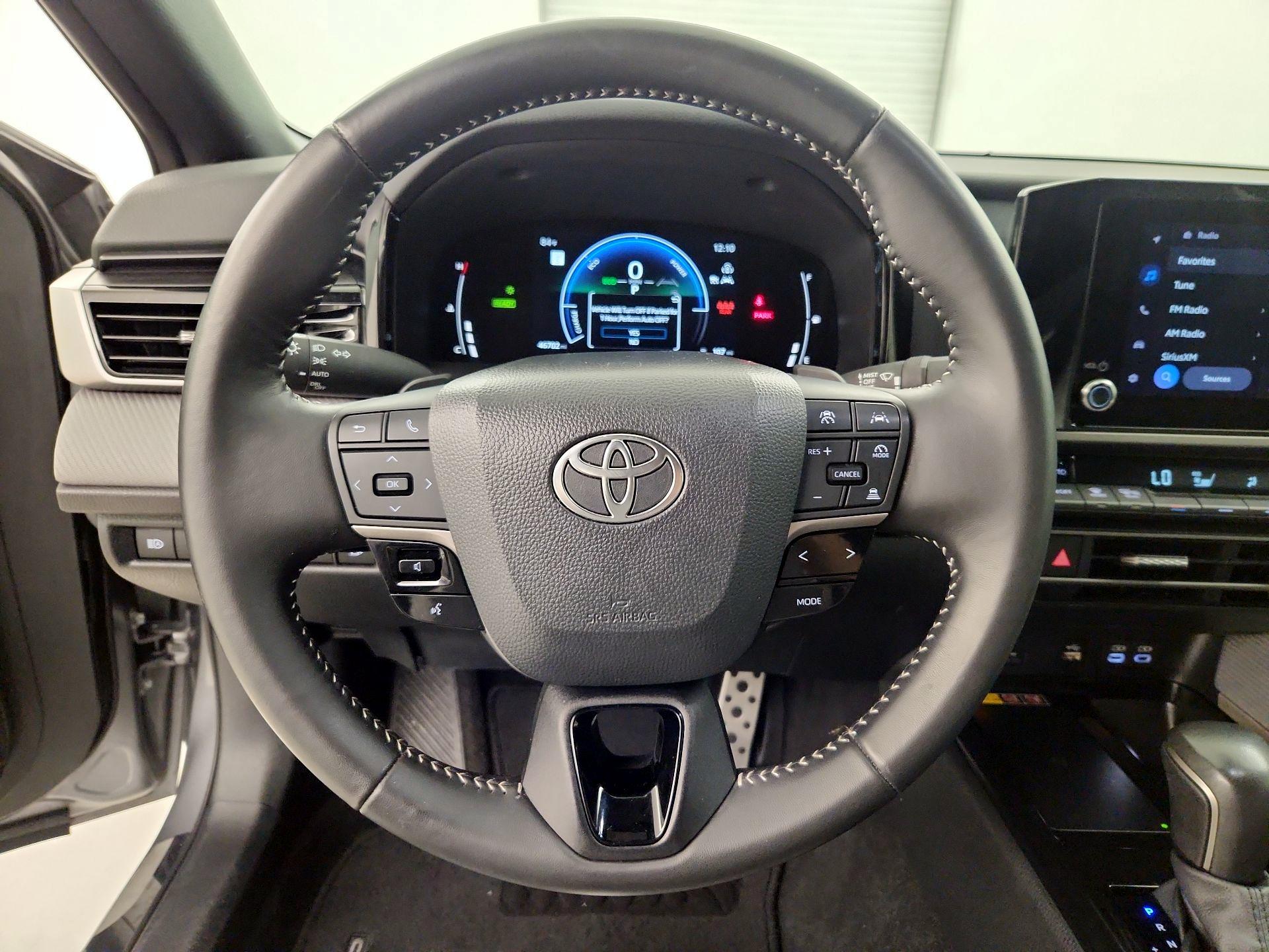 Thumbnail: 2025 Toyota Camry - 10