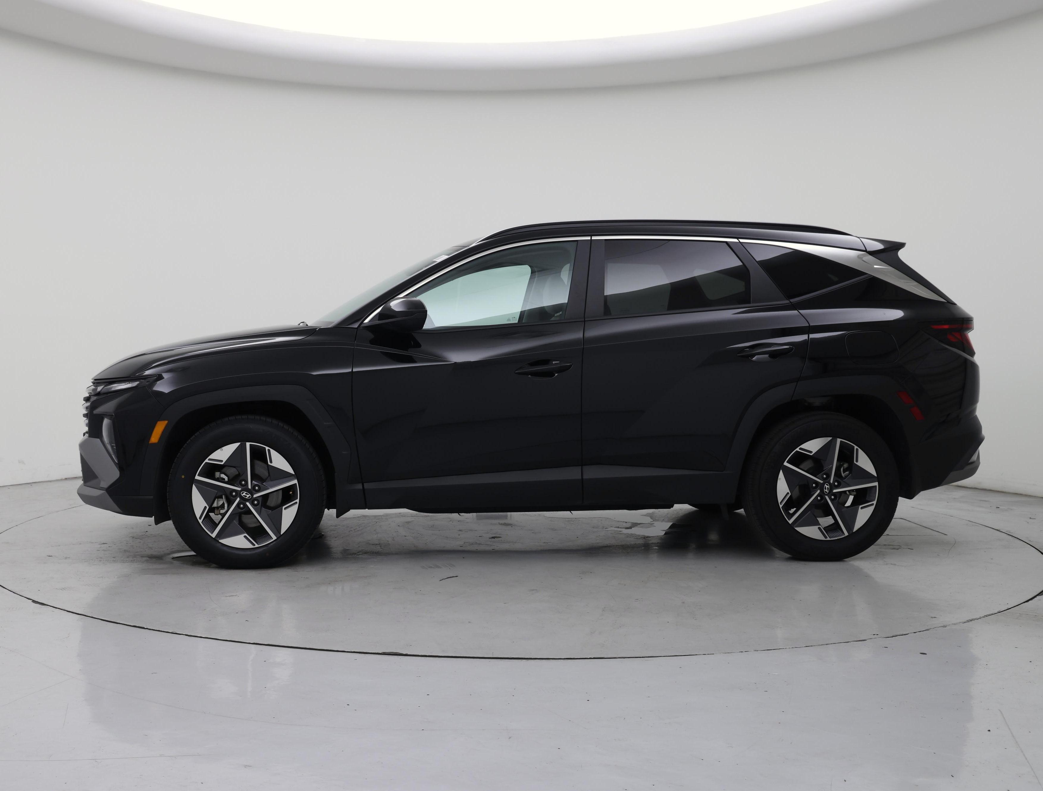 Thumbnail: 2026 Hyundai Tucson - 3