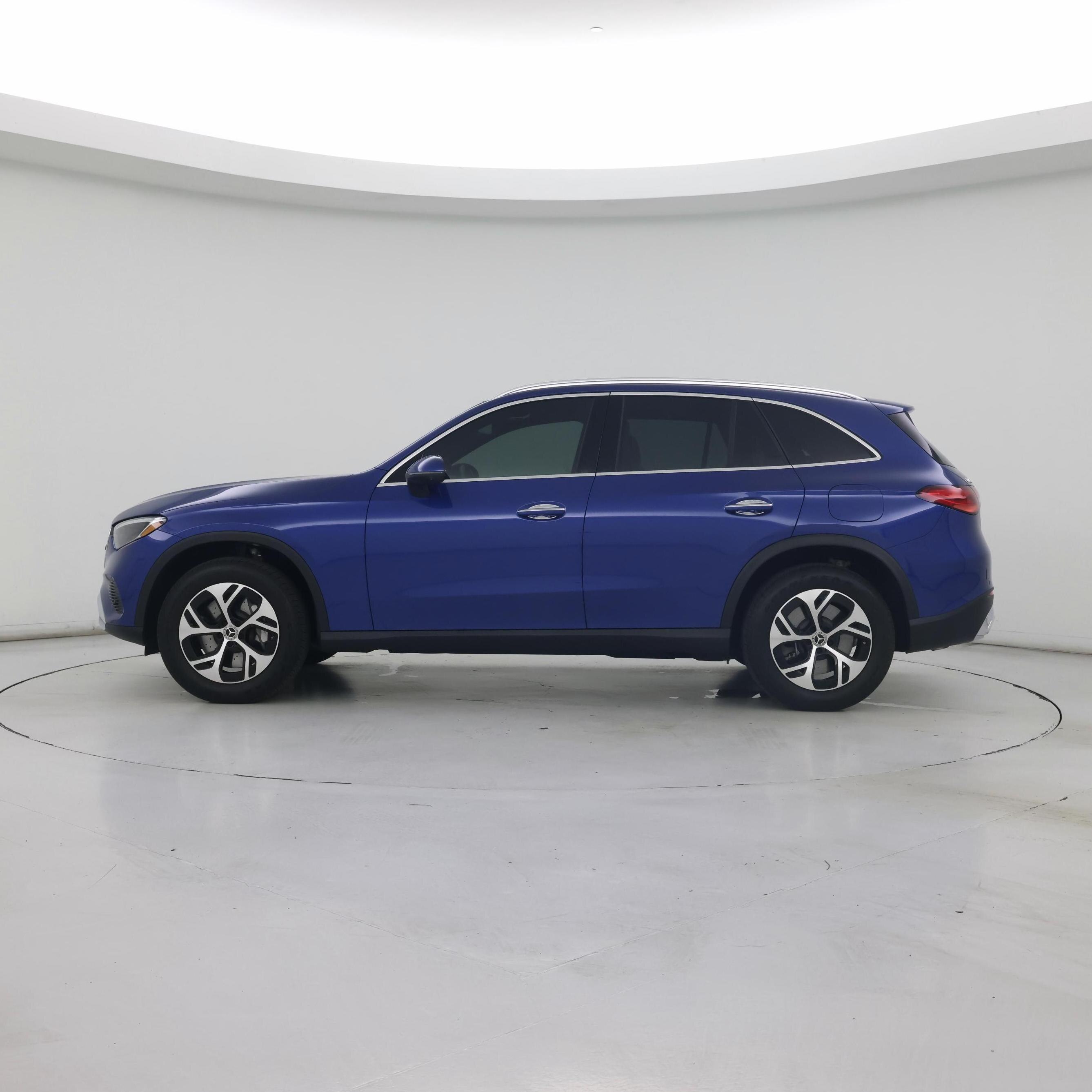 Thumbnail: 2025 Mercedes-Benz GLC - 3