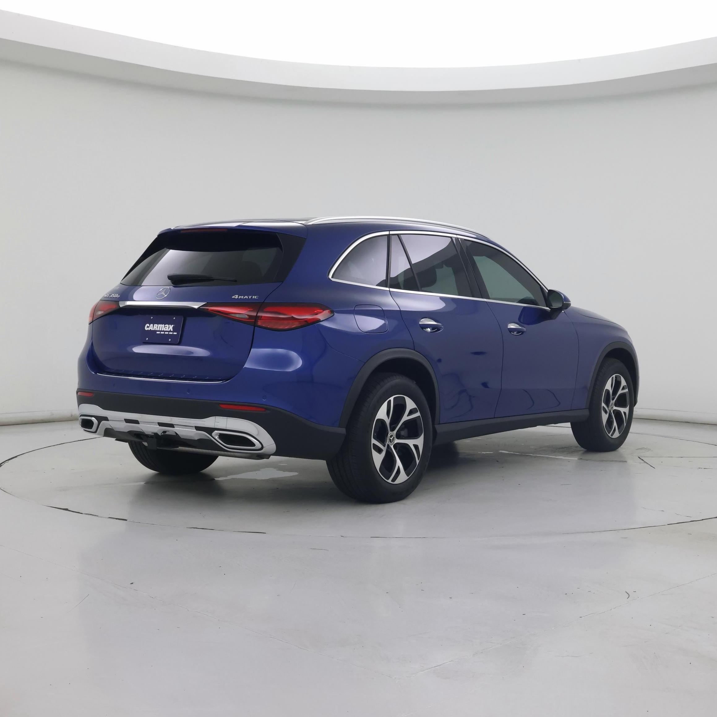 Thumbnail: 2025 Mercedes-Benz GLC - 8