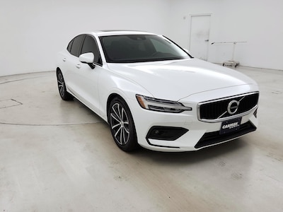 2021 Volvo S60 T5 Momentum
