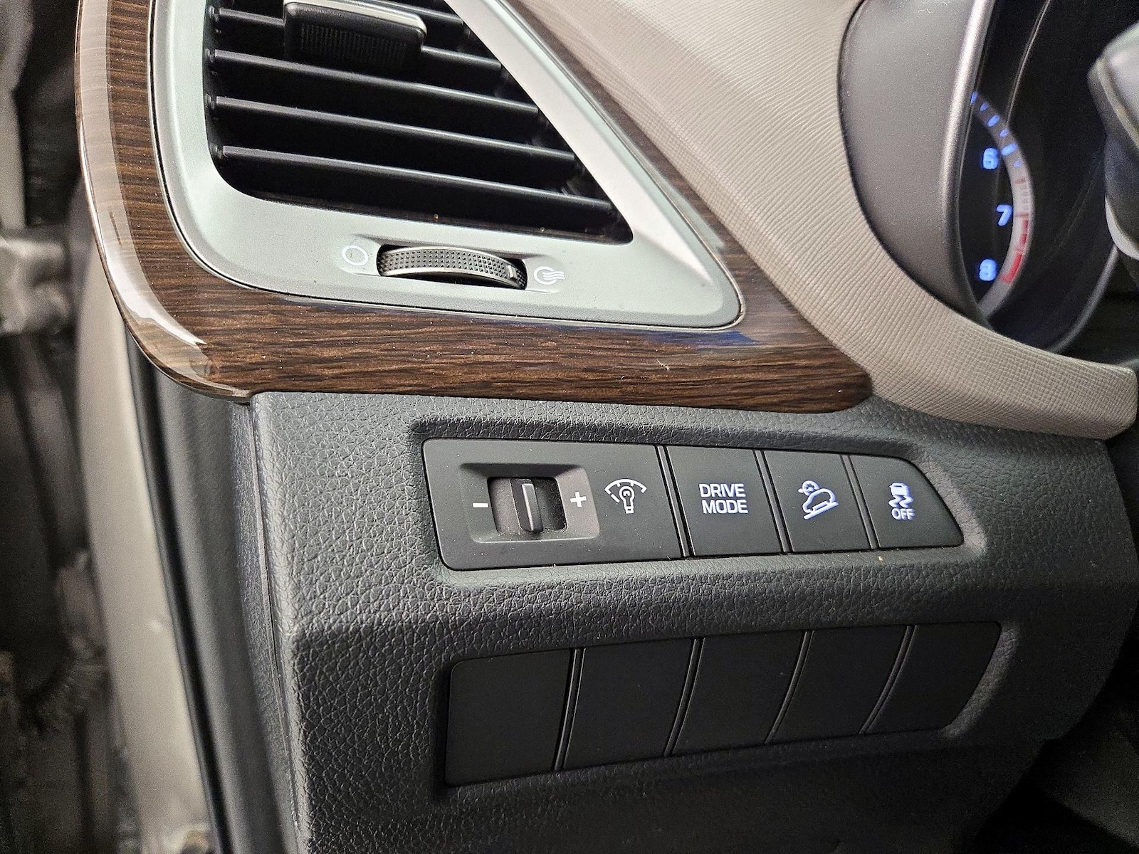 2018 Hyundai Santa Fe Sport - Photo 14