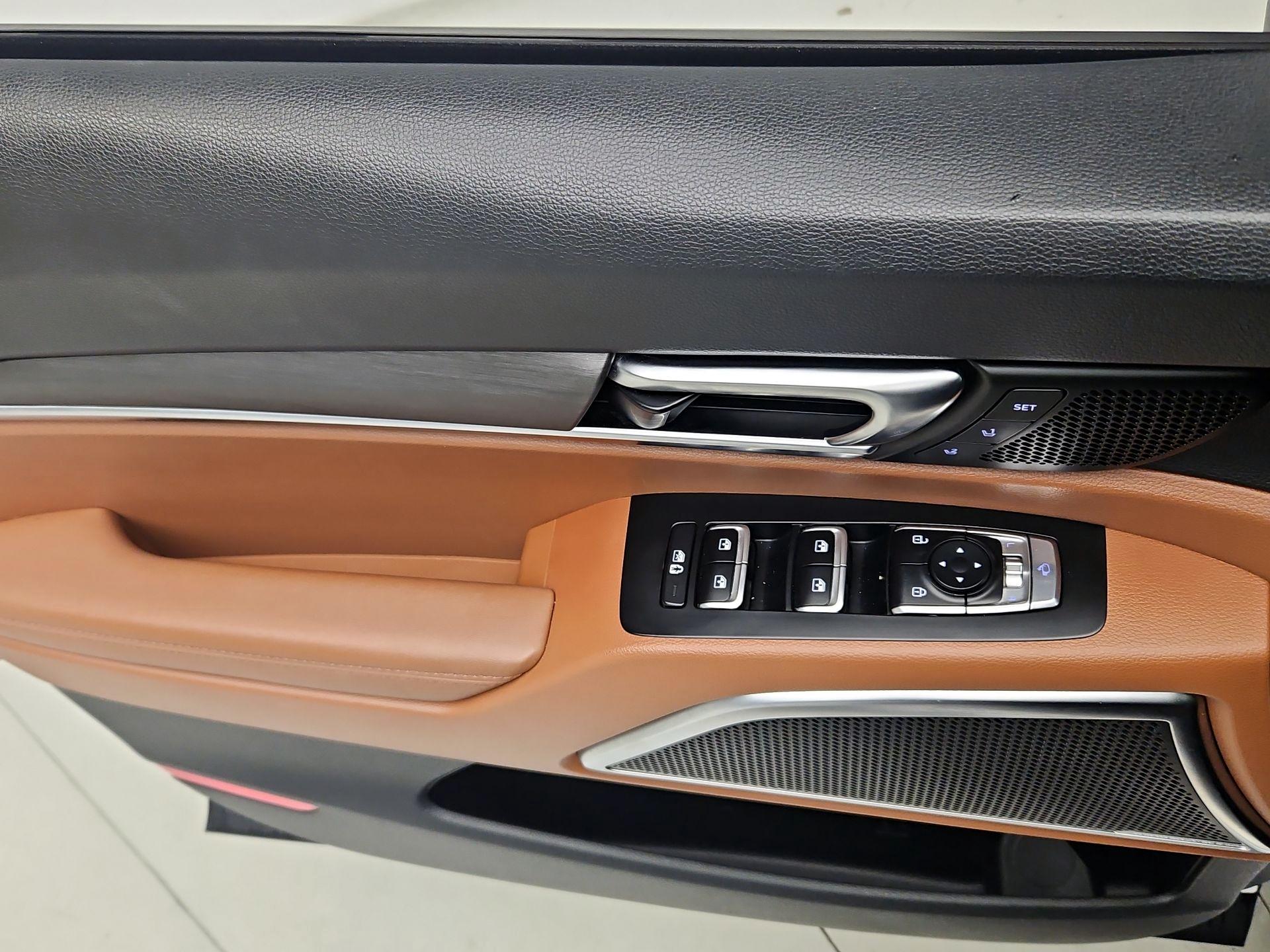 Thumbnail: 2024 Kia Telluride - 12