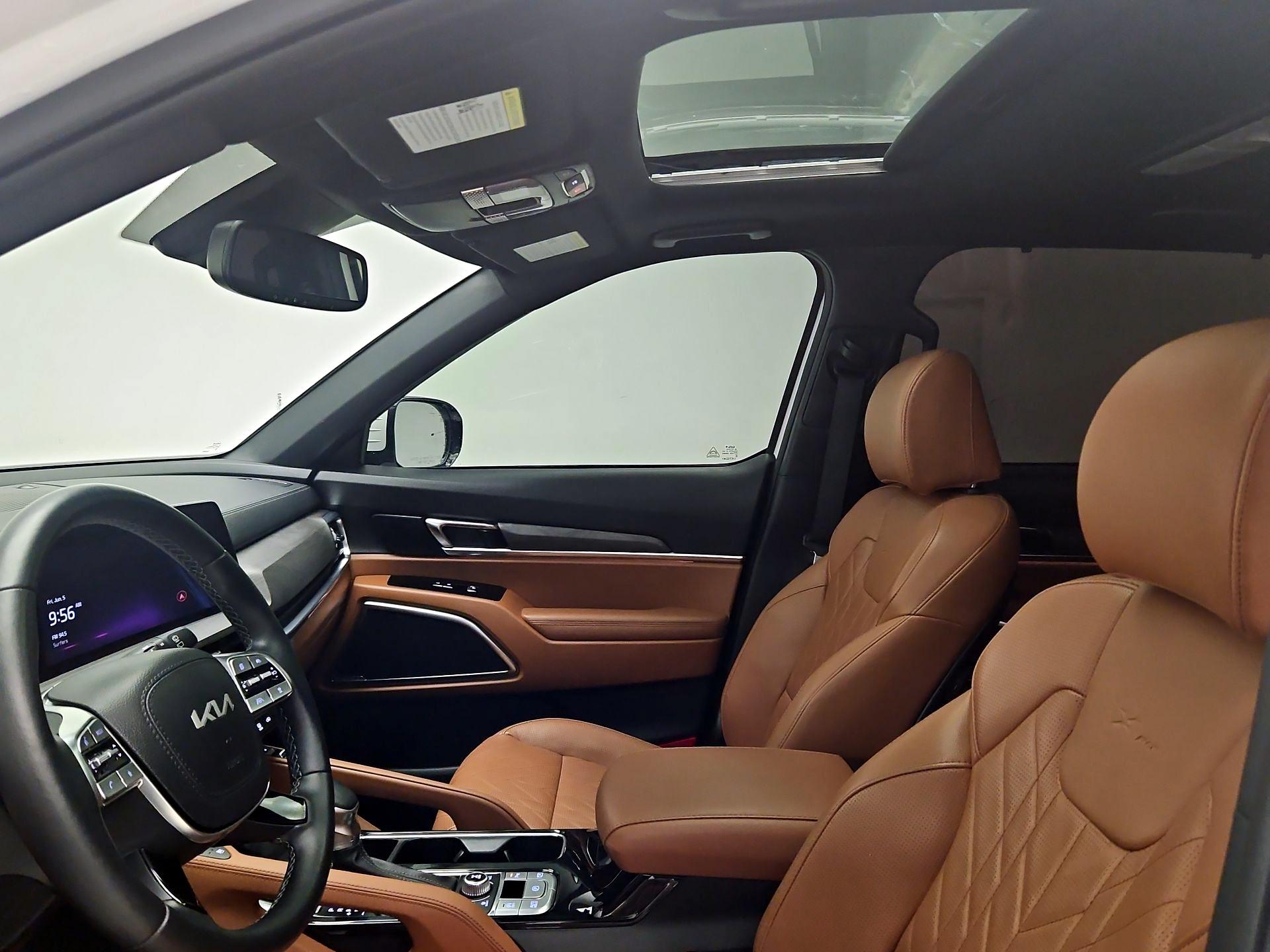 Thumbnail: 2024 Kia Telluride - 20