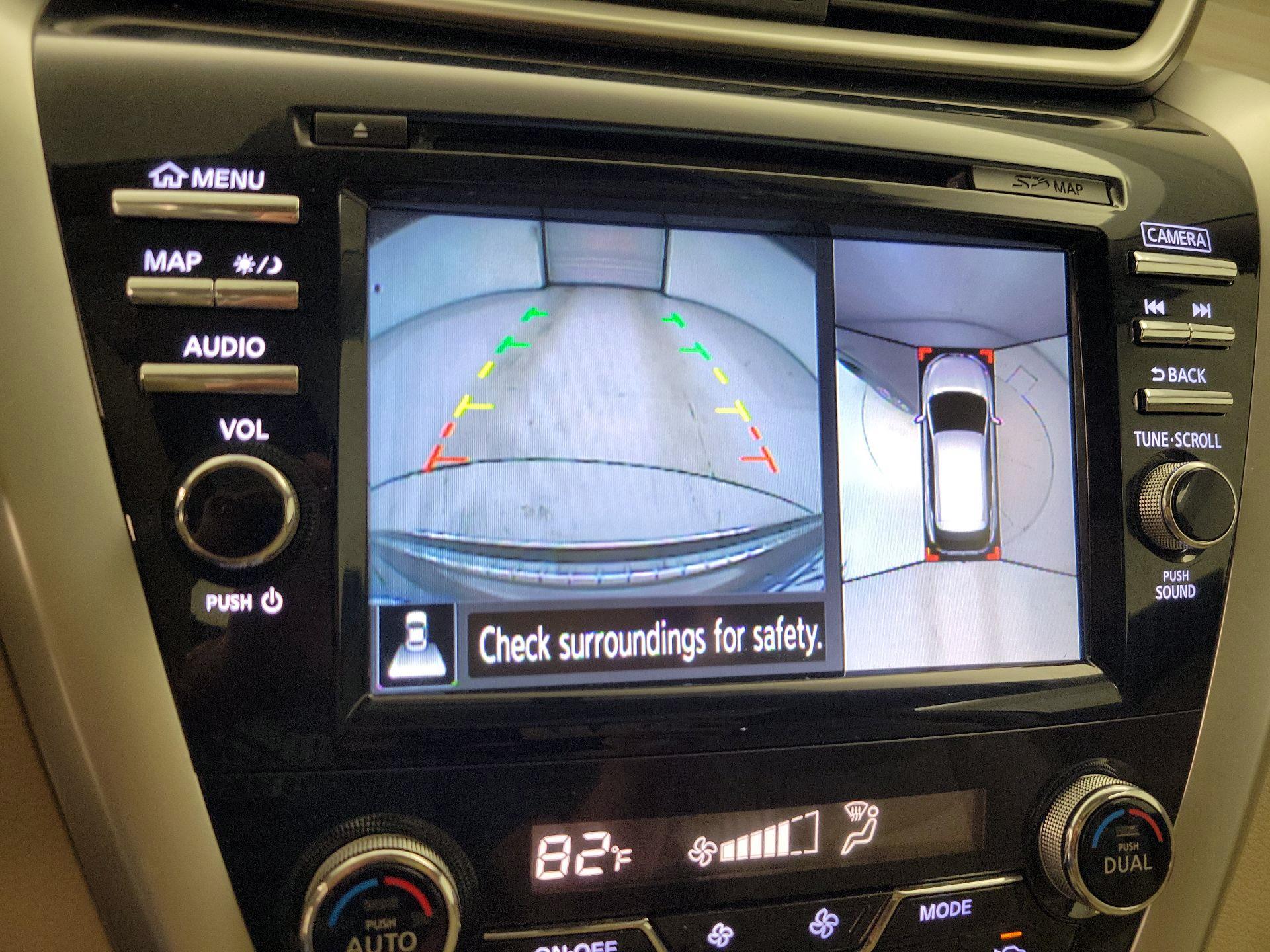 Thumbnail: 2016 Nissan Murano - 15