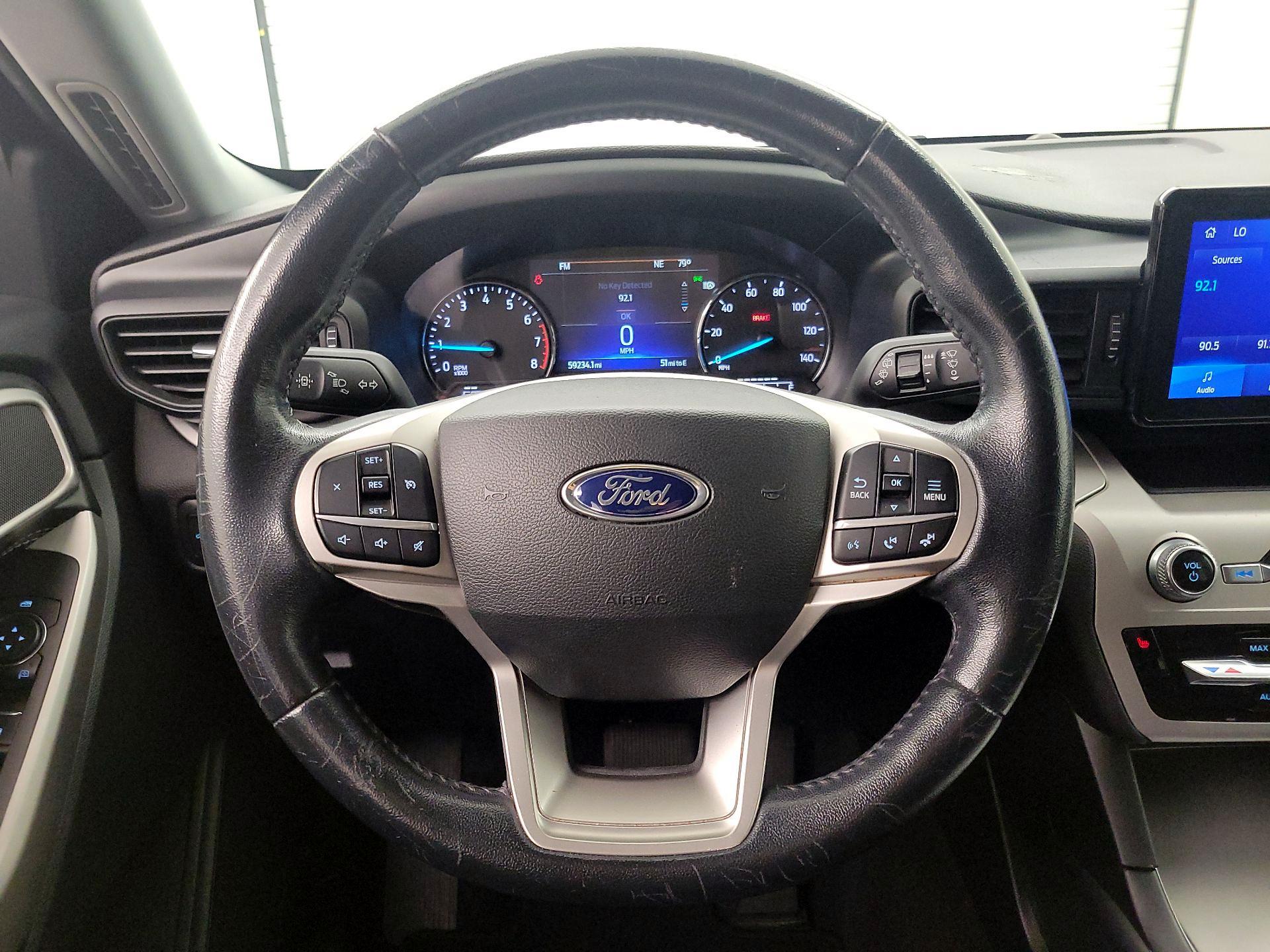Thumbnail: 2022 Ford Explorer - 10