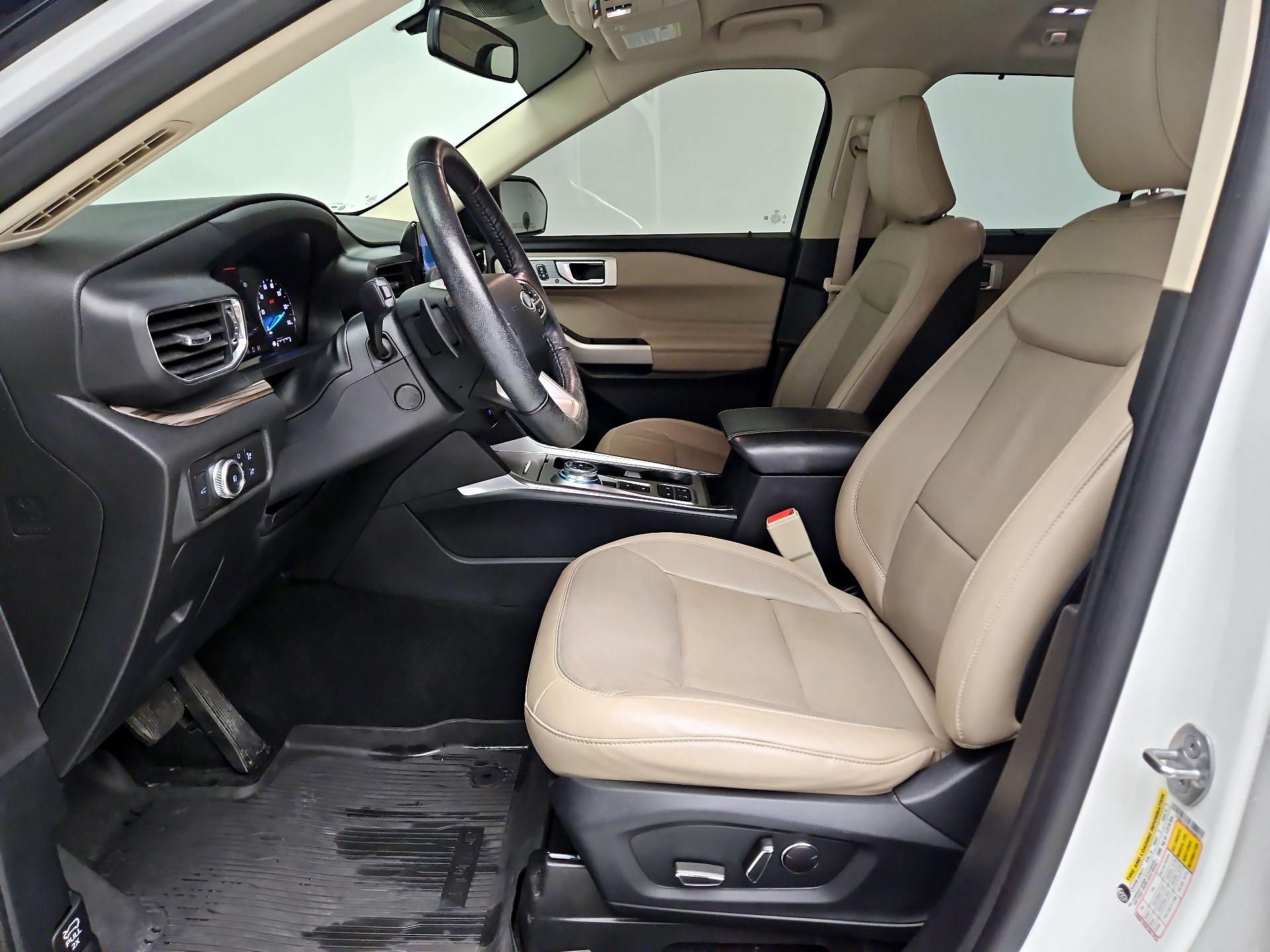 Thumbnail: 2020 Ford Explorer - 11