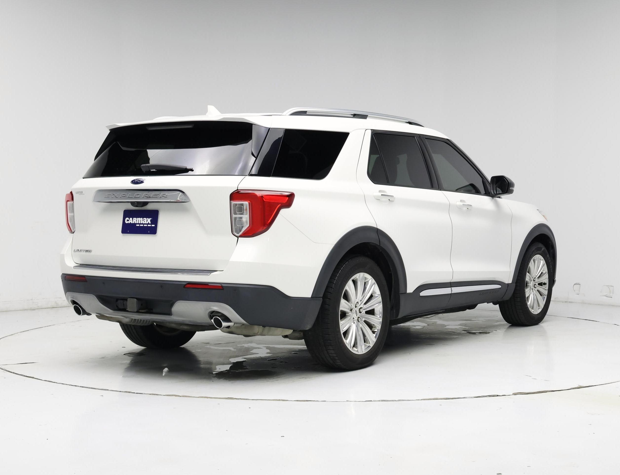 Thumbnail: 2020 Ford Explorer - 8