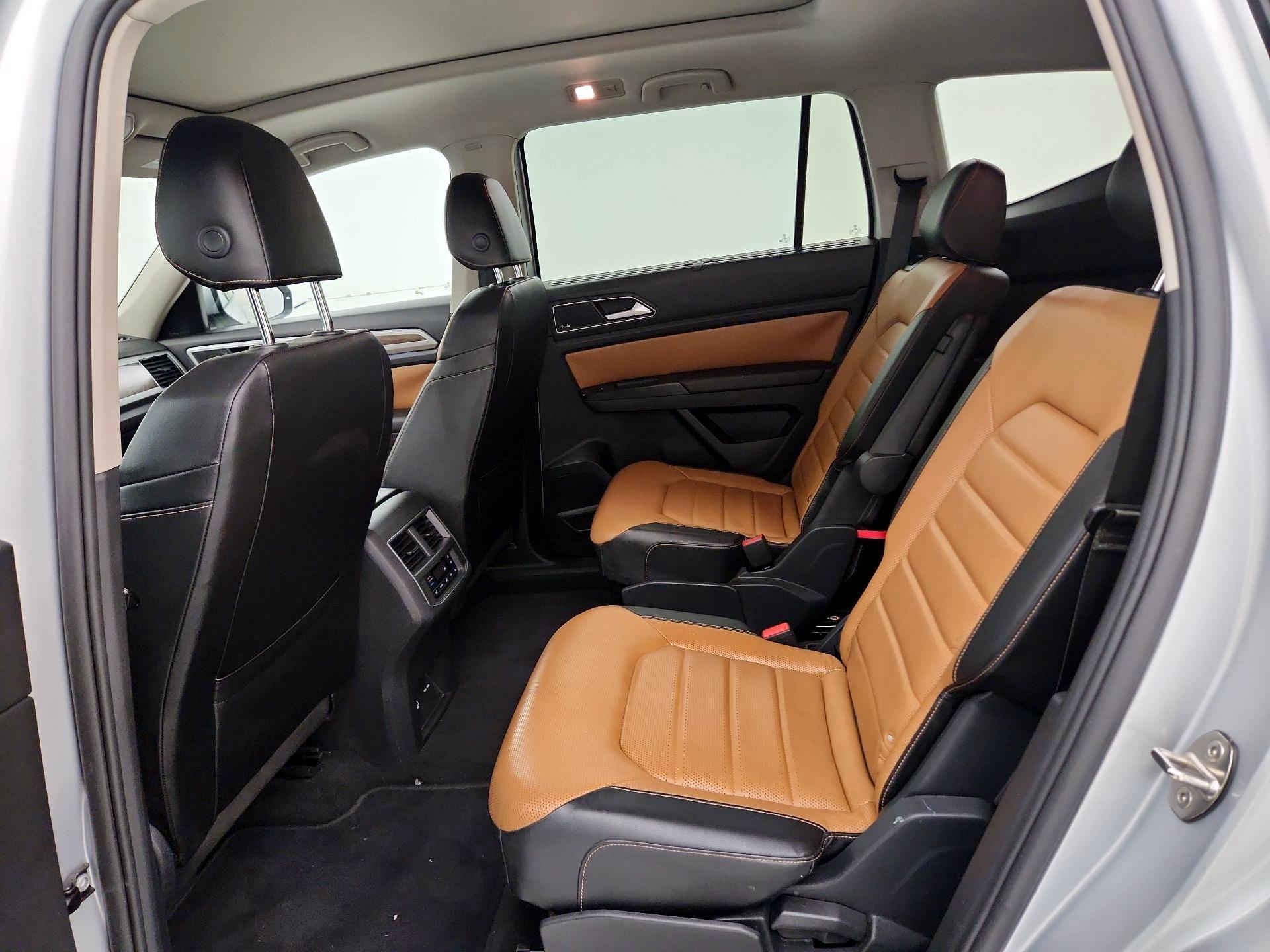 Thumbnail: 2018 Volkswagen Atlas - 18