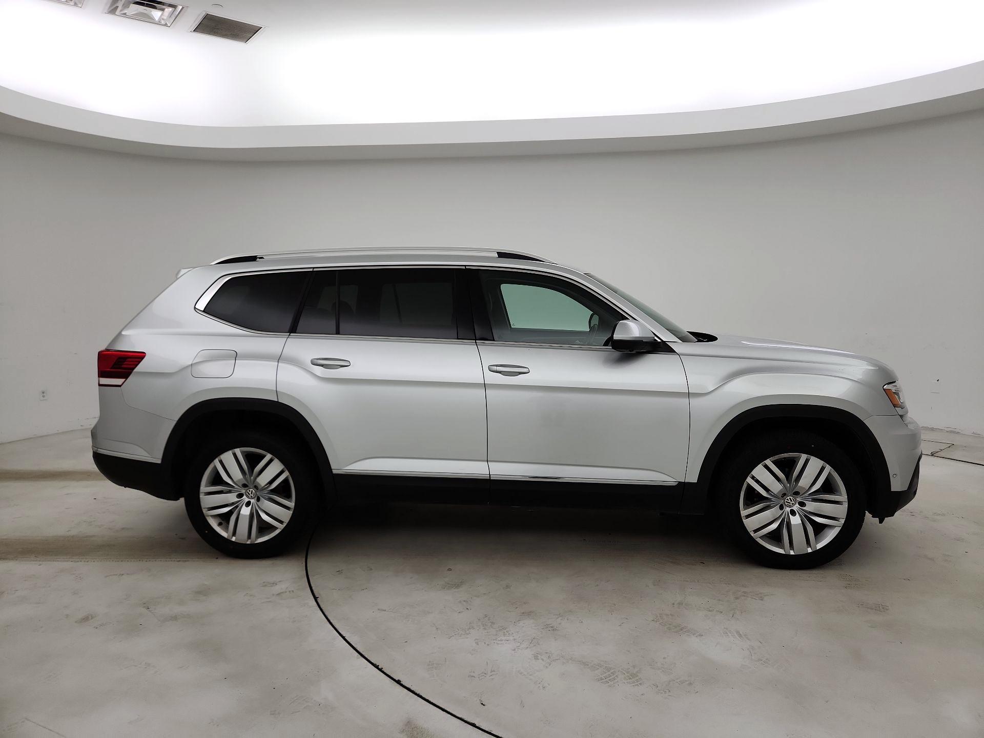 Thumbnail: 2018 Volkswagen Atlas - 4