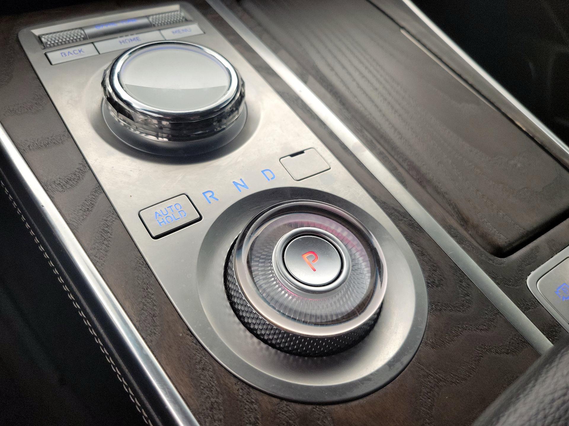 Thumbnail: 2024 Genesis GV80 - 18