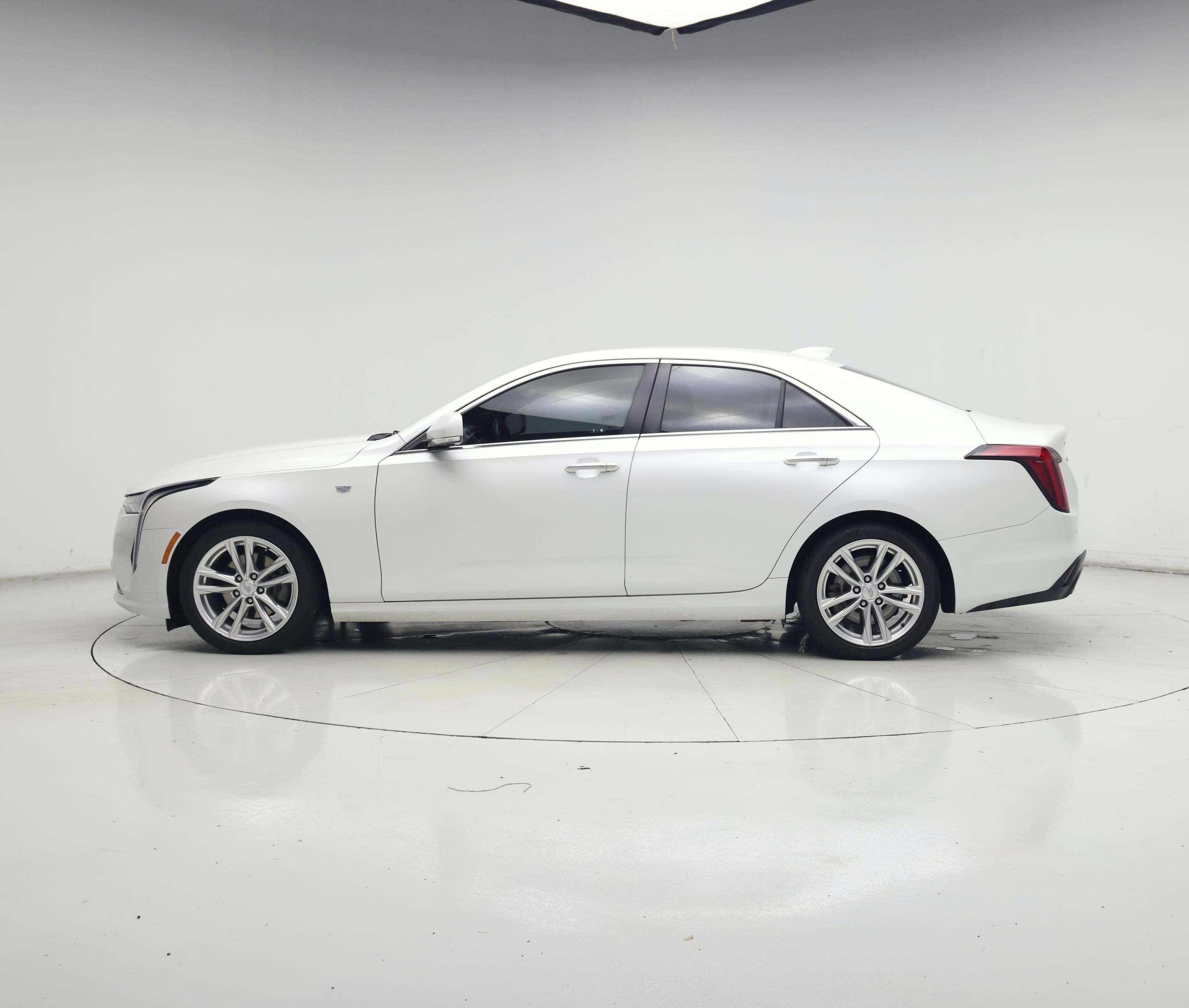 Thumbnail: 2022 Cadillac CT4 - 3