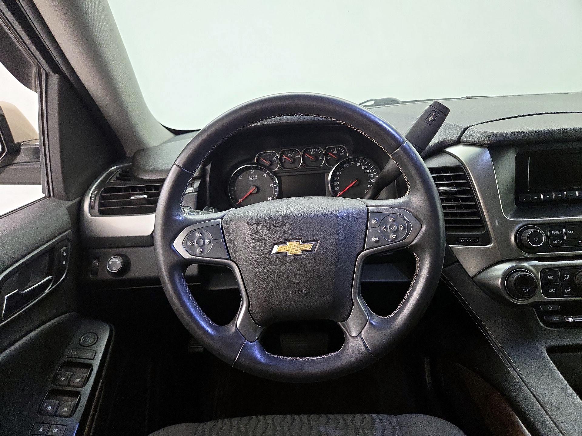 Thumbnail: 2015 Chevrolet Tahoe - 10