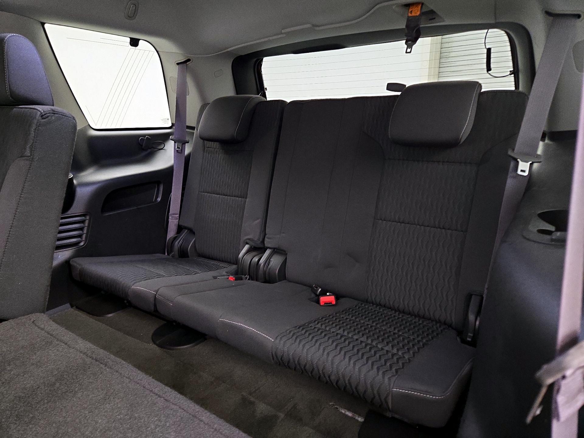Thumbnail: 2015 Chevrolet Tahoe - 20