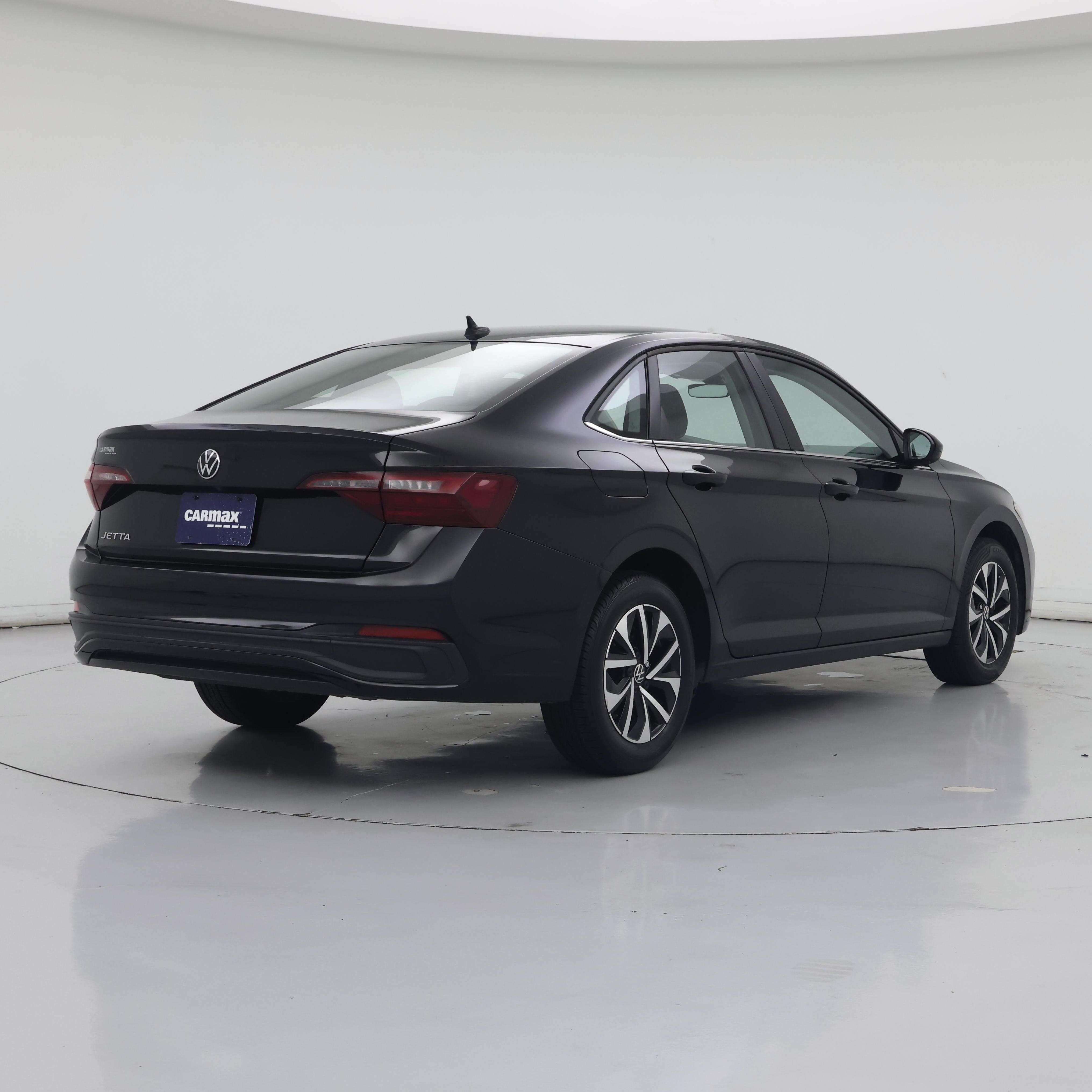 Thumbnail: 2024 Volkswagen Jetta - 8