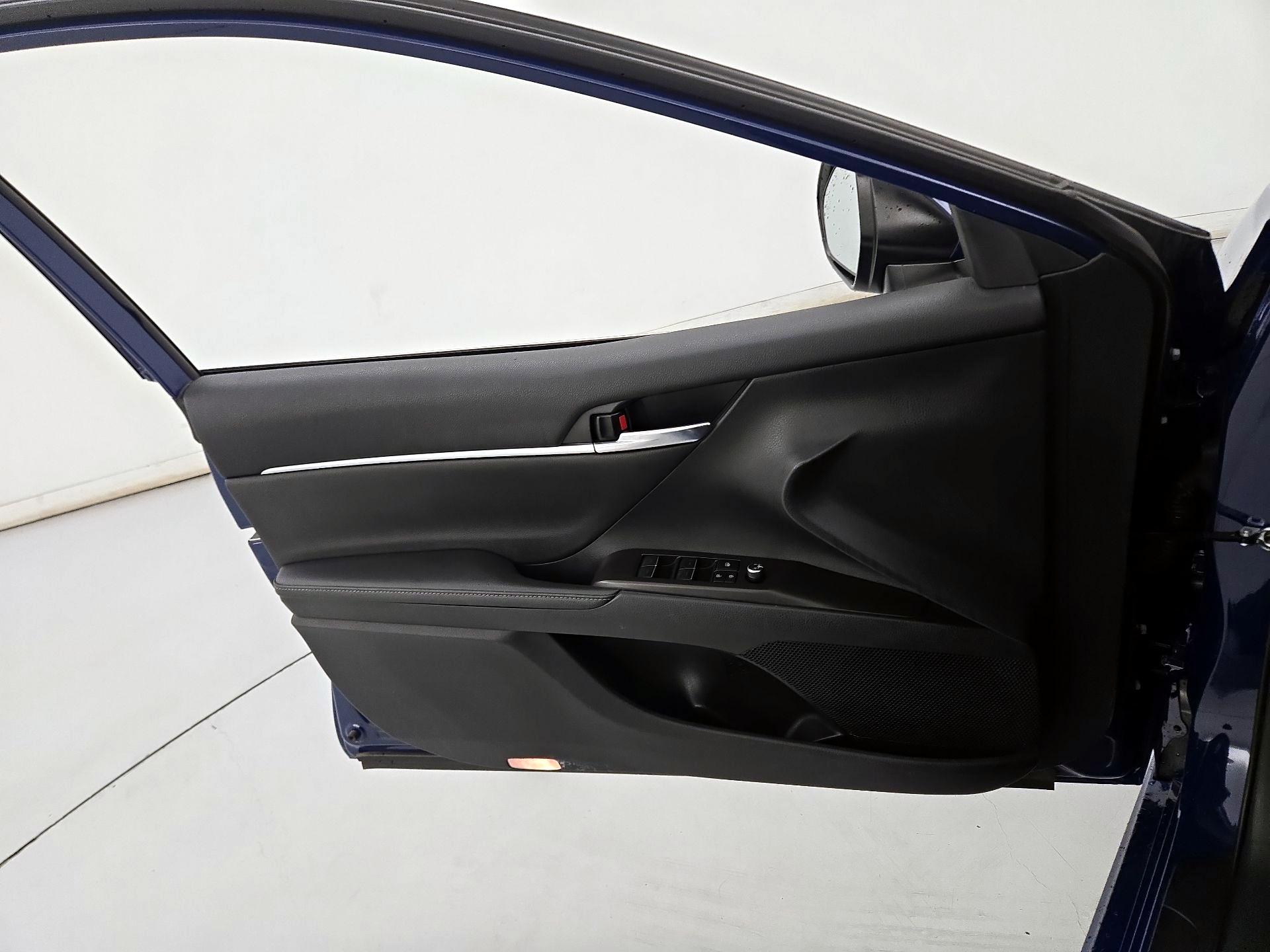 Thumbnail: 2024 Toyota Camry - 12