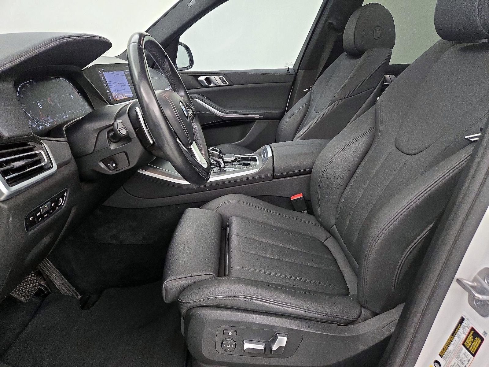 2021 BMW X5 40i - Photo 12