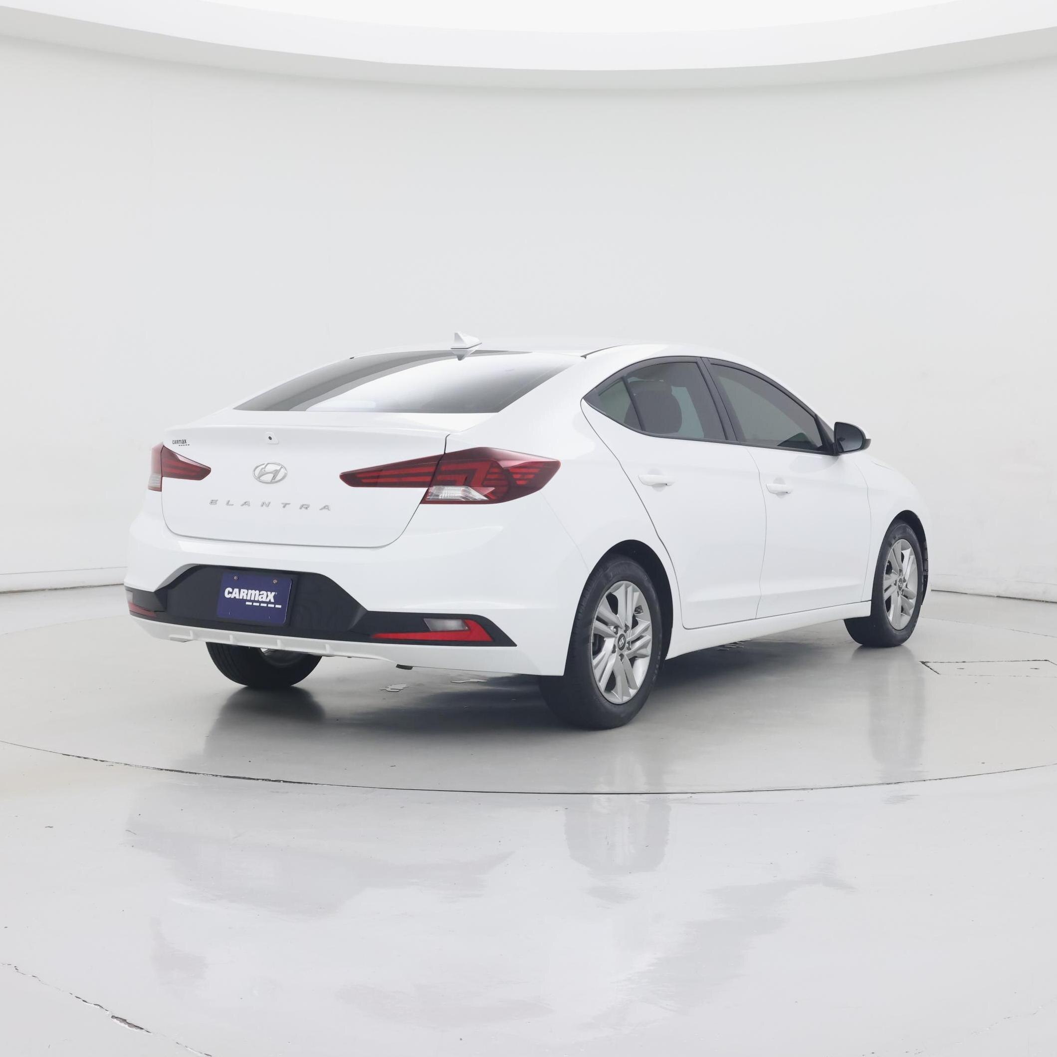 Thumbnail: 2020 Hyundai Elantra - 8
