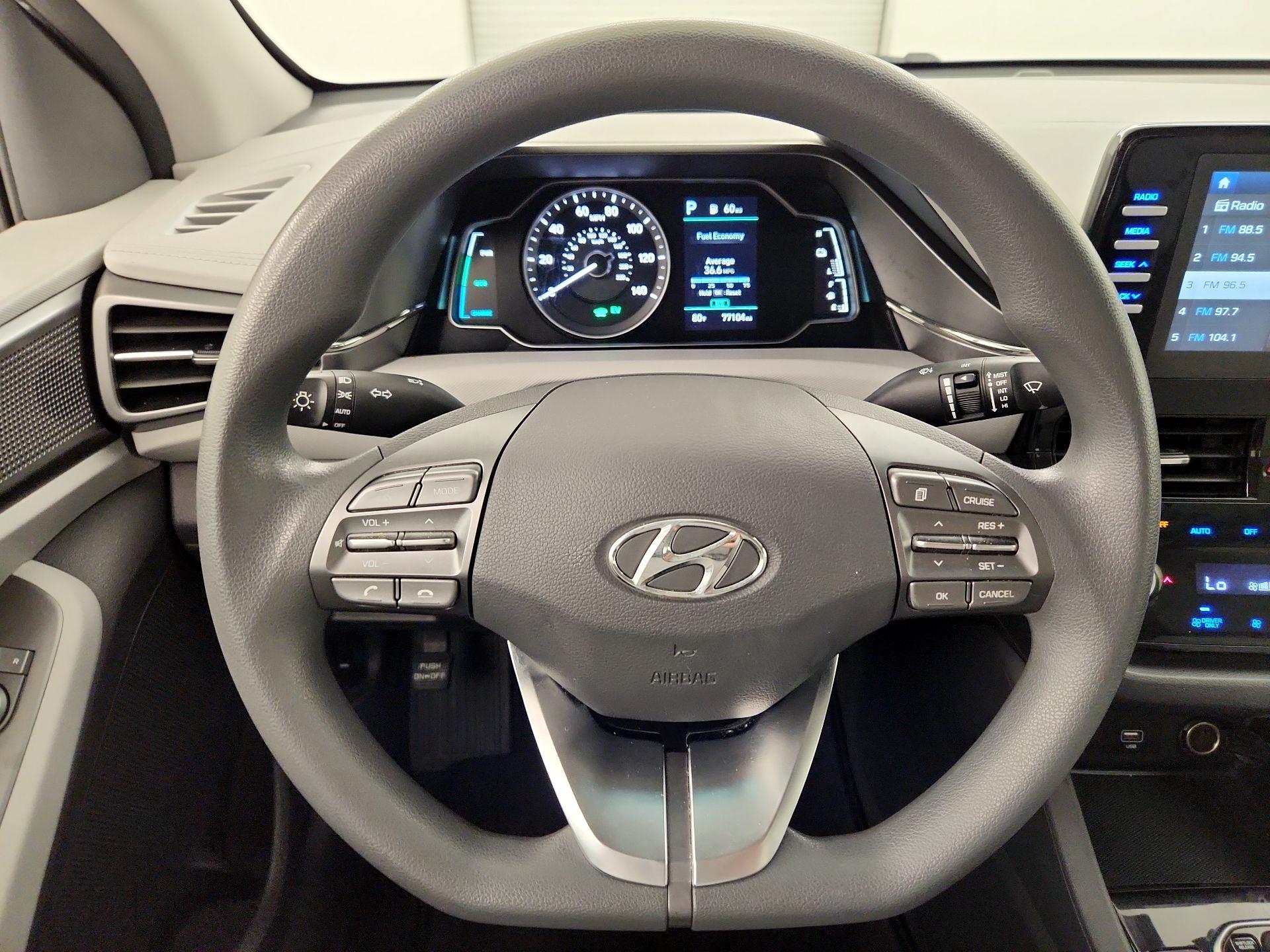 Thumbnail: 2020 Hyundai Ioniq - 10