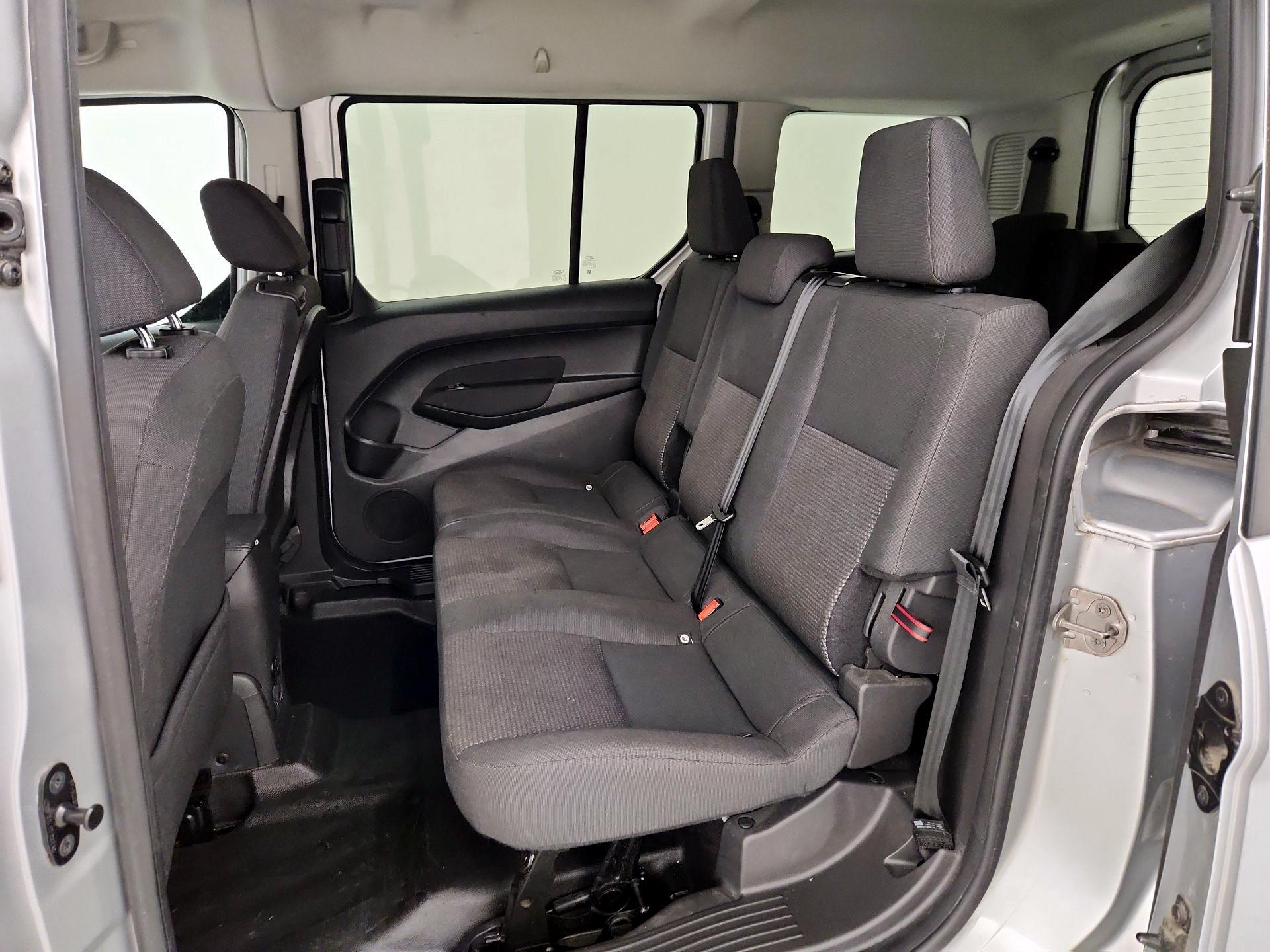 Thumbnail: 2017 Ford Transit Series - 18