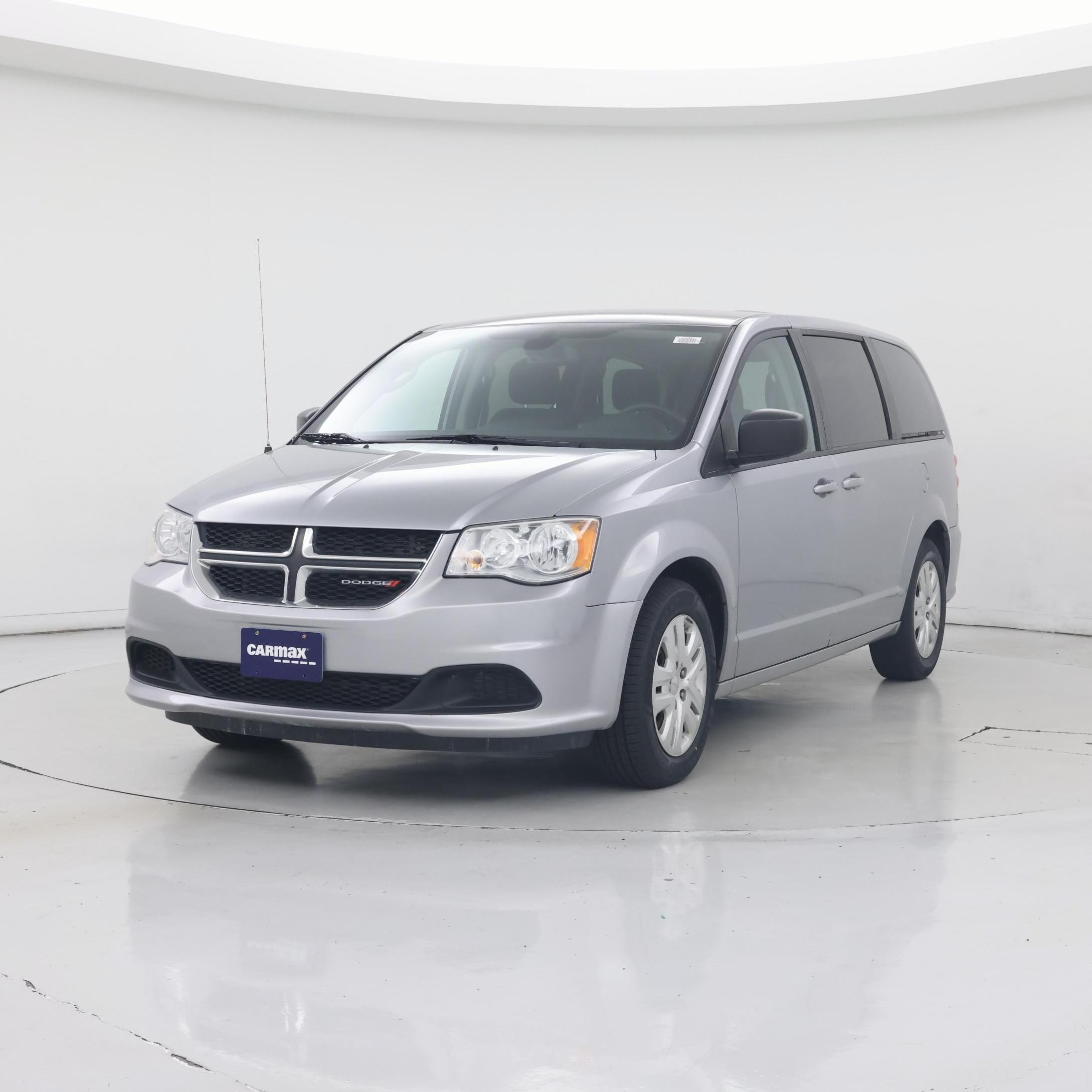 Thumbnail: 2018 Dodge Grand Caravan - 4