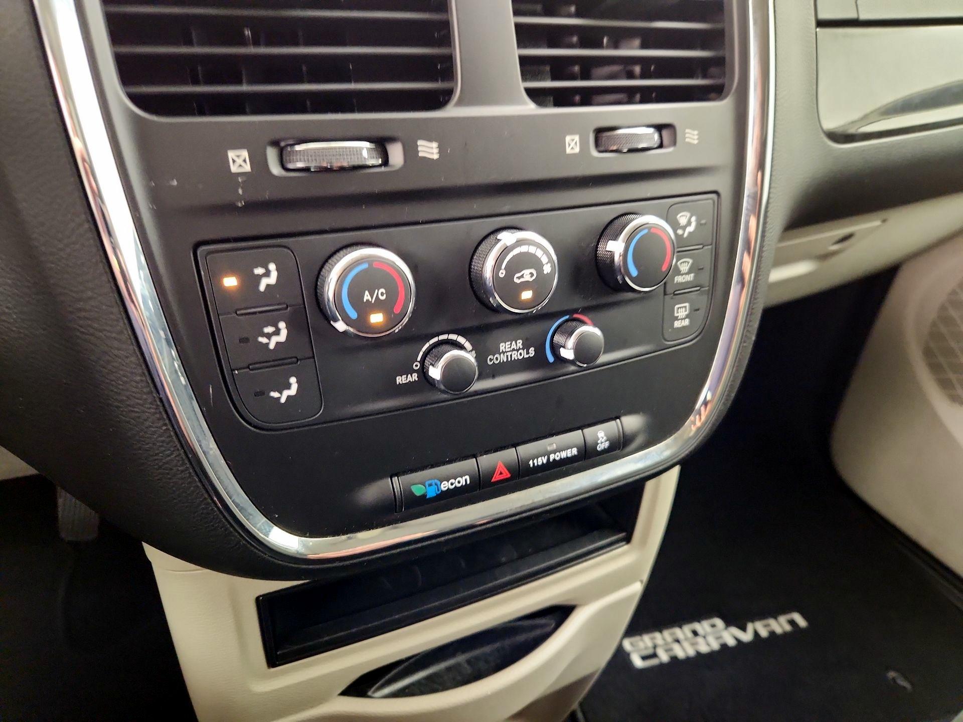 Thumbnail: 2017 Dodge Grand Caravan - 16